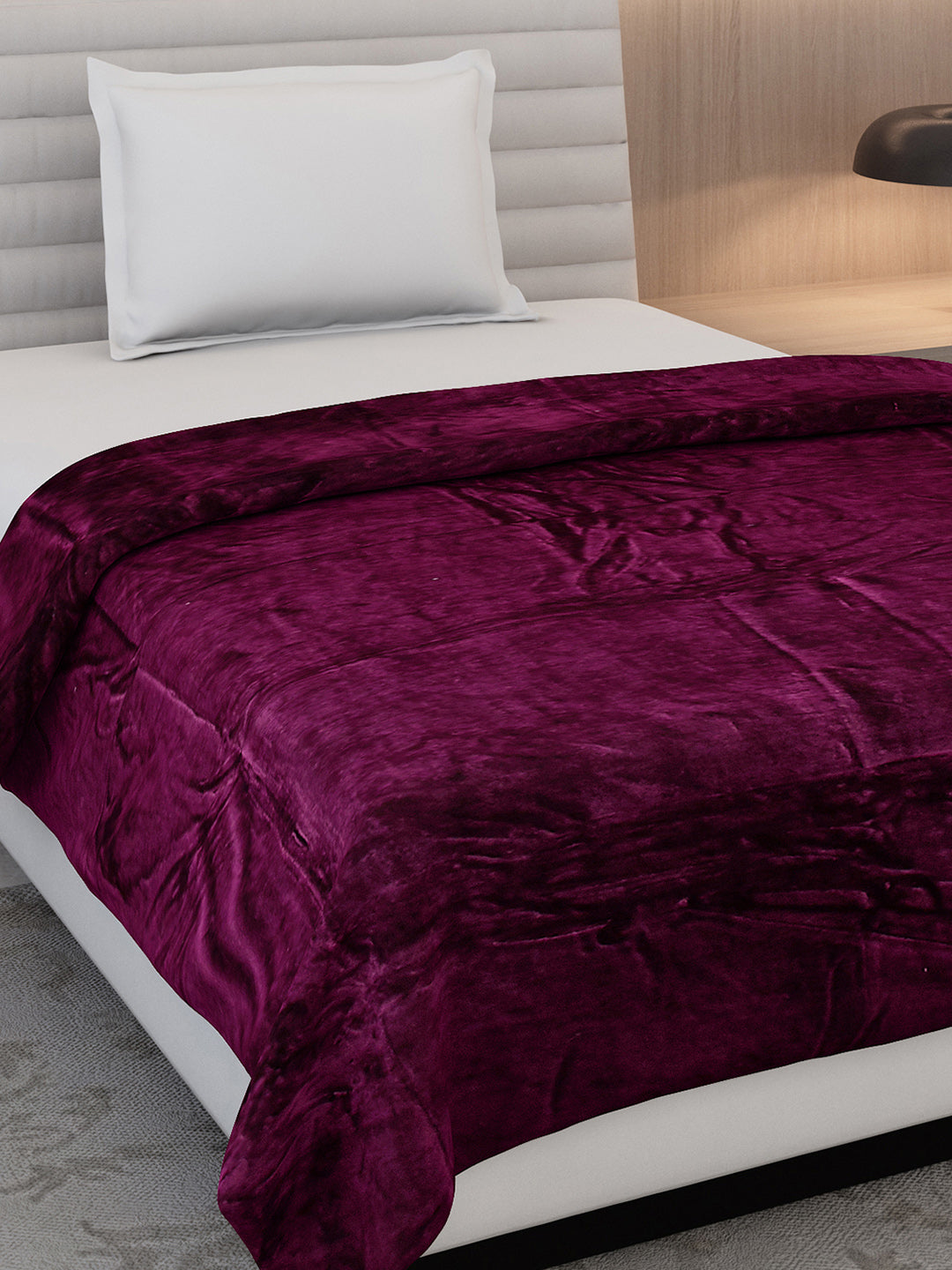 Solid Single Bed 300 GSM Blanket for AC Room - (Vivid)