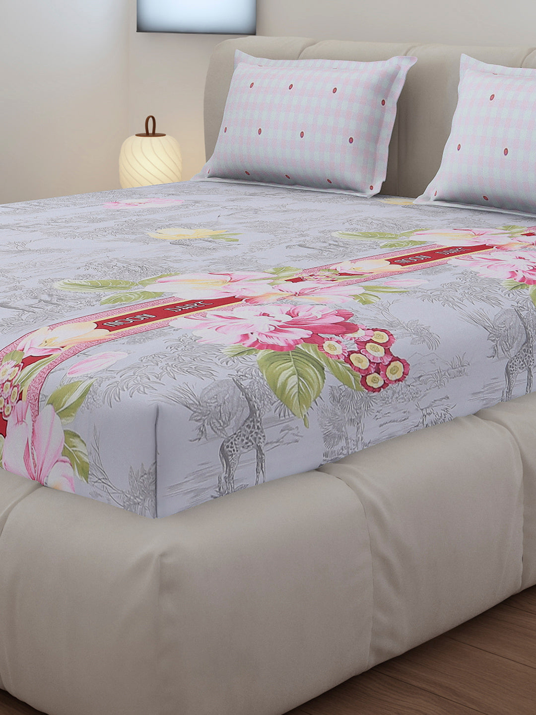 130 GSM Polyester King Size 1 Bedsheet with 2 Pillow Covers (Edmond)