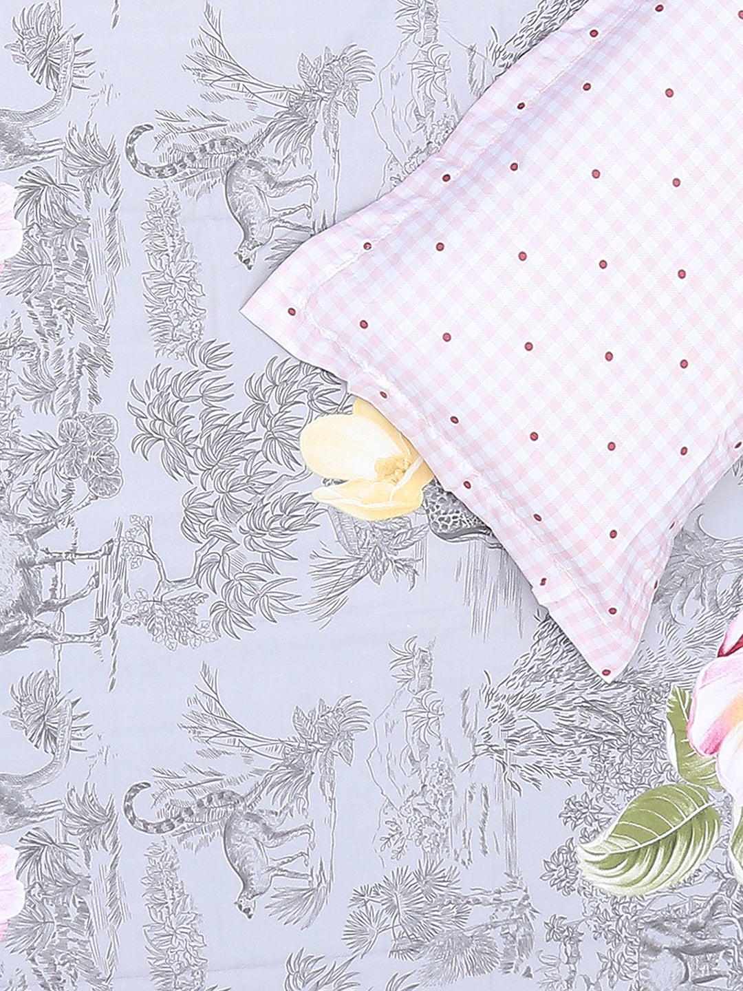 130 GSM Polyester King Size 1 Bedsheet with 2 Pillow Covers (Edmond)