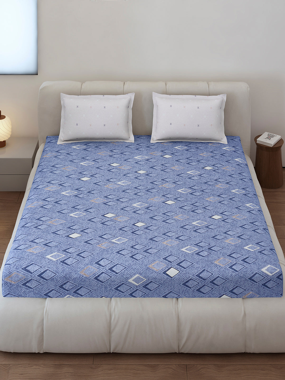 130 GSM Polyester King Size 1 Bedsheet with 2 Pillow Covers (Edmond)