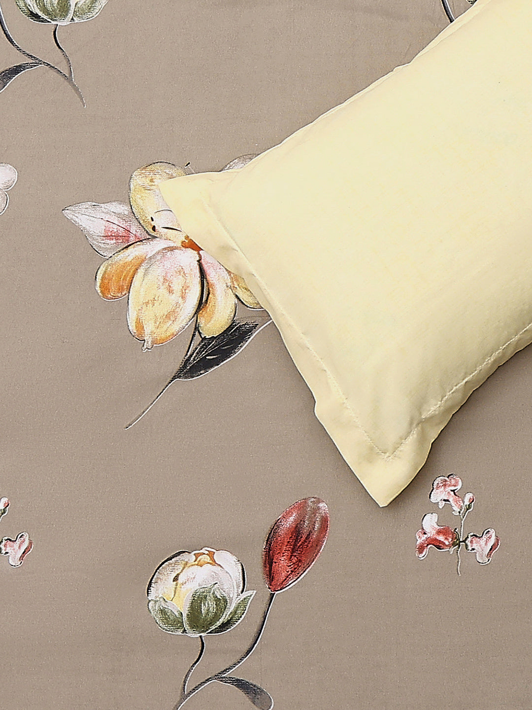 130 GSM Polyester Double Bed 1 Bedsheet with 2 Pillow Covers (Immortal)