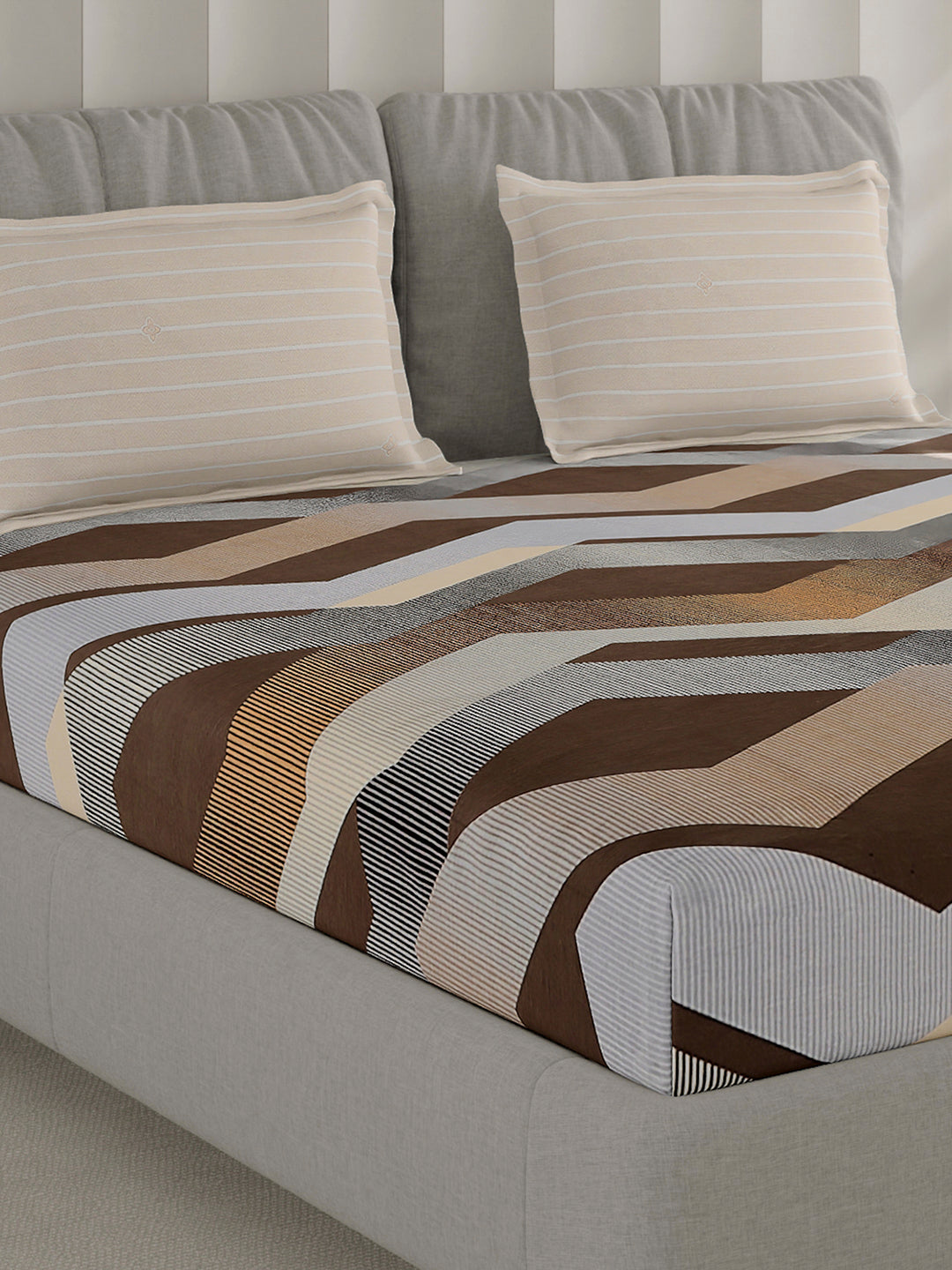 210 TC Cotton Double Bed 1 Bedsheet with 2 Pillow Covers (Ramona)