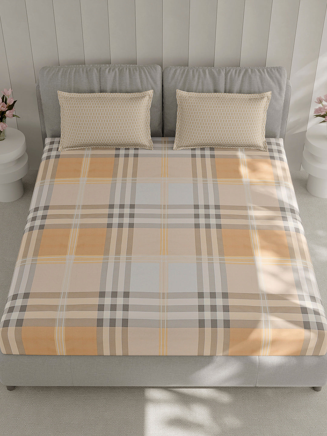 210 TC Cotton Double Bed 1 Bedsheet with 2 Pillow Covers (Ramona)