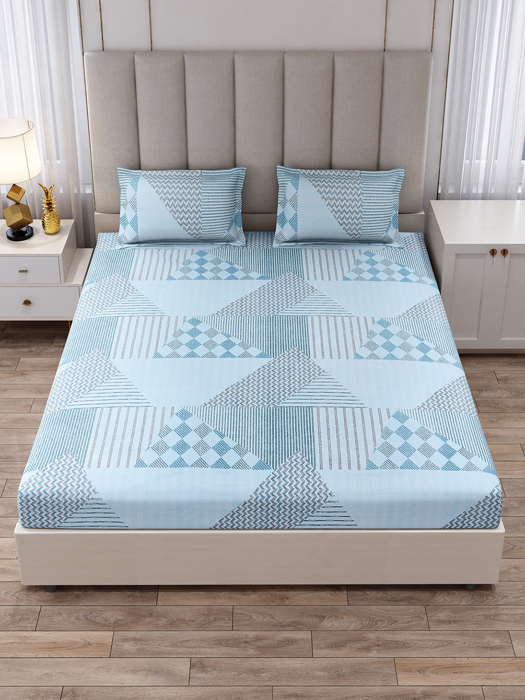 130 GSM Polyester King Size 1 Bedsheet with 2 Pillow Covers (Royal King)