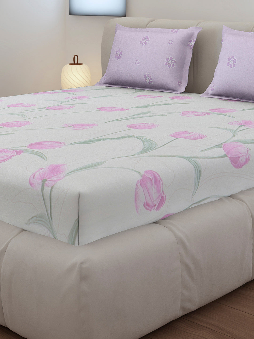 130 GSM Polyester King Size 1 Bedsheet with 2 Pillow Covers (Stanley)