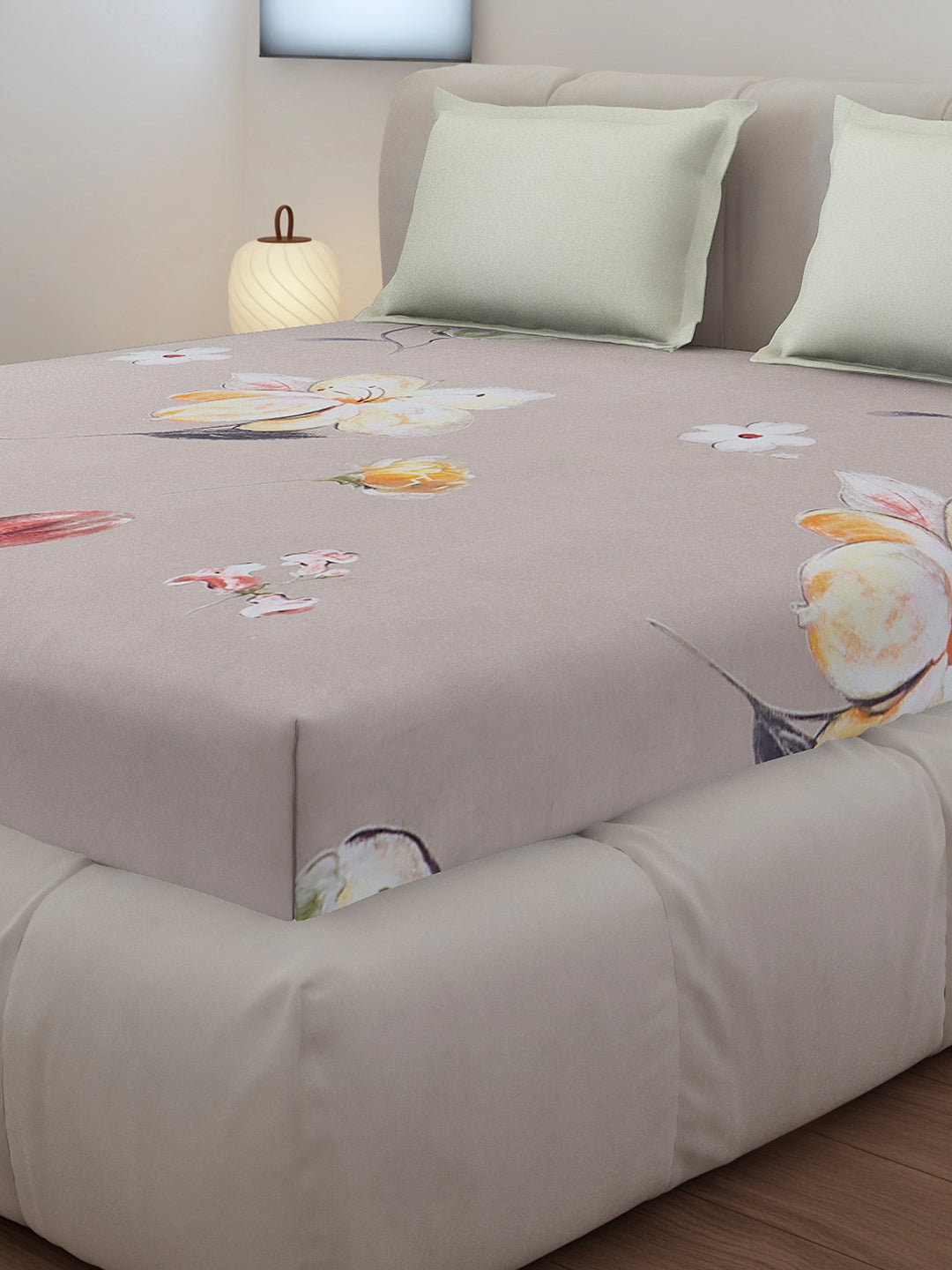 130 GSM Polyester King Size 1 Bedsheet with 2 Pillow Covers (Stanley)