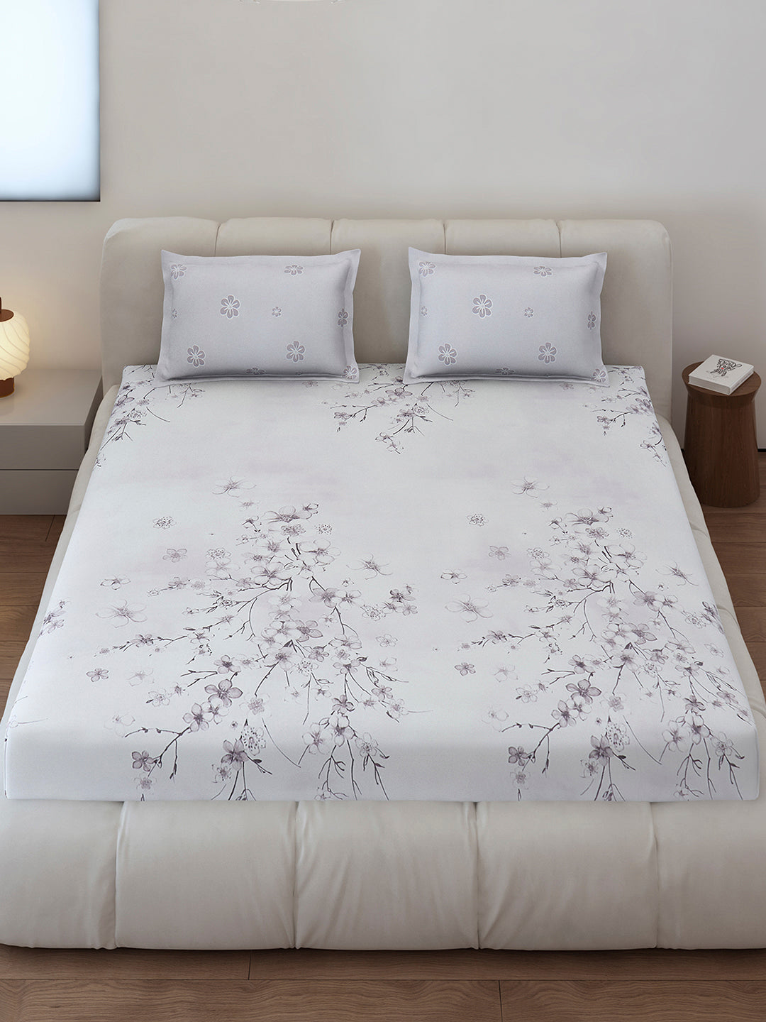 130 GSM Polyester King Size 1 Bedsheet with 2 Pillow Covers (Stanley)