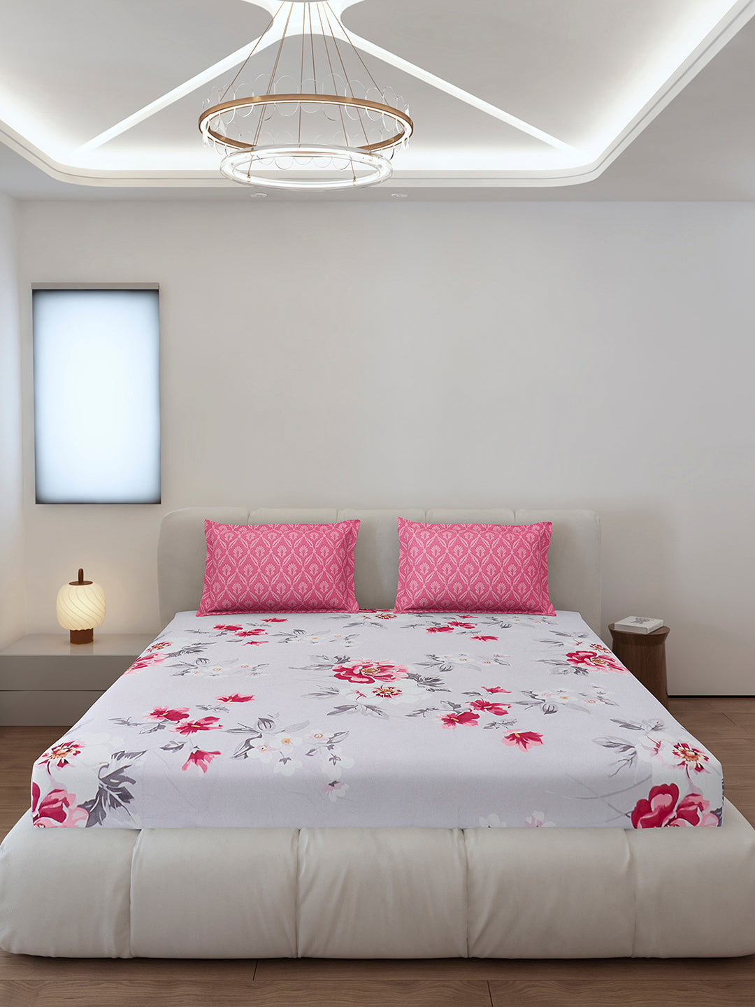 130 GSM Polyester King Size 1 Bedsheet with 2 Pillow Covers (Stanley)