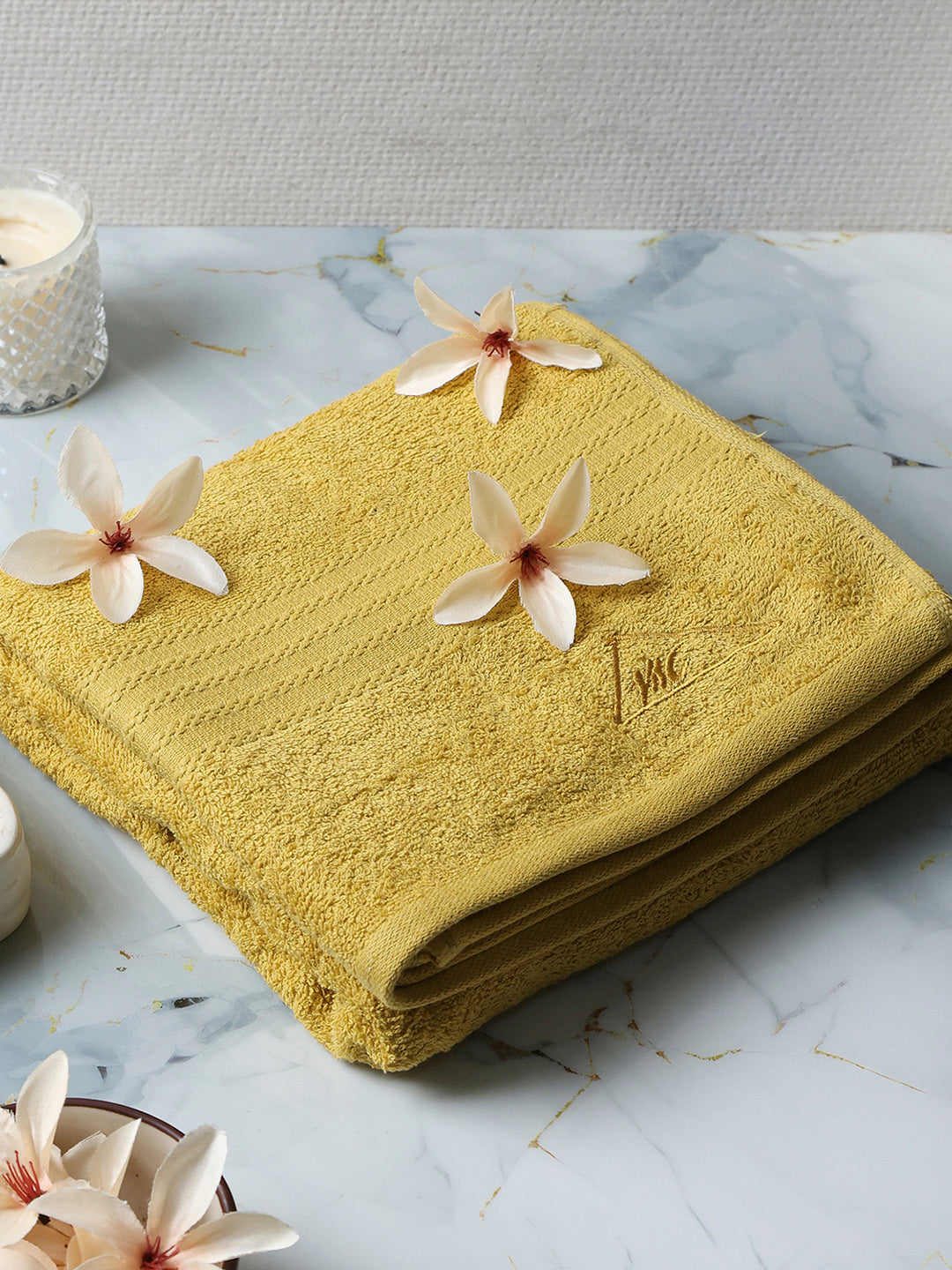 Yellow Cotton Solid 400 GSM Bath Towel (Jazz)