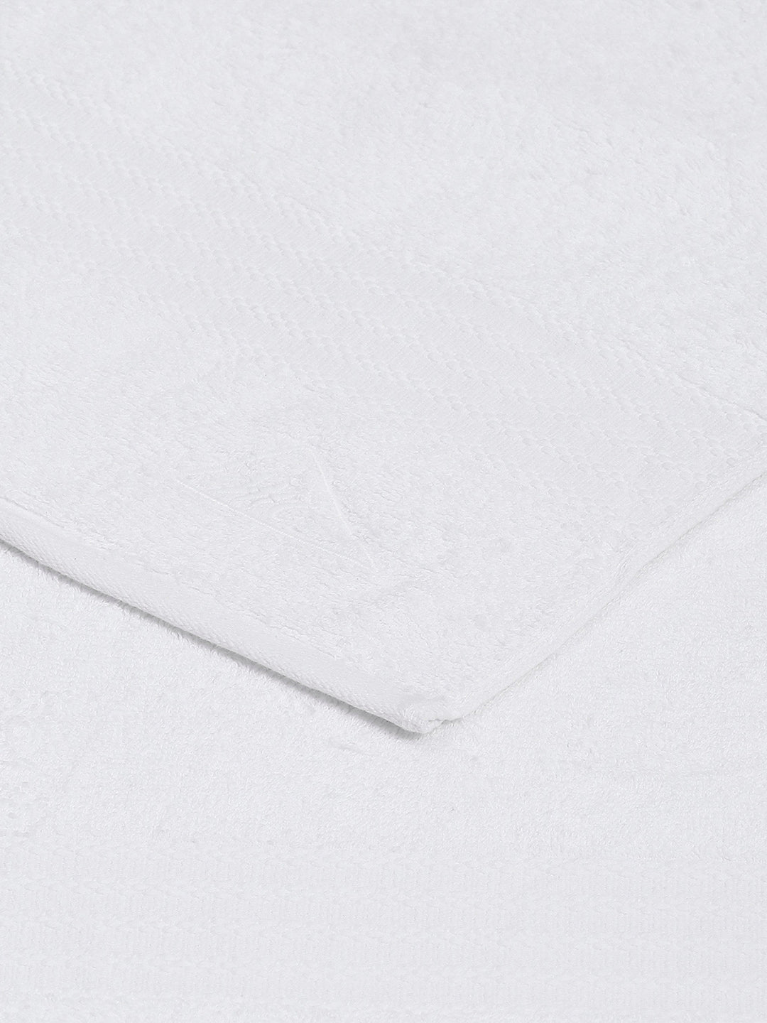 White Cotton Solid 400 GSM Bath Towel (Jazz)