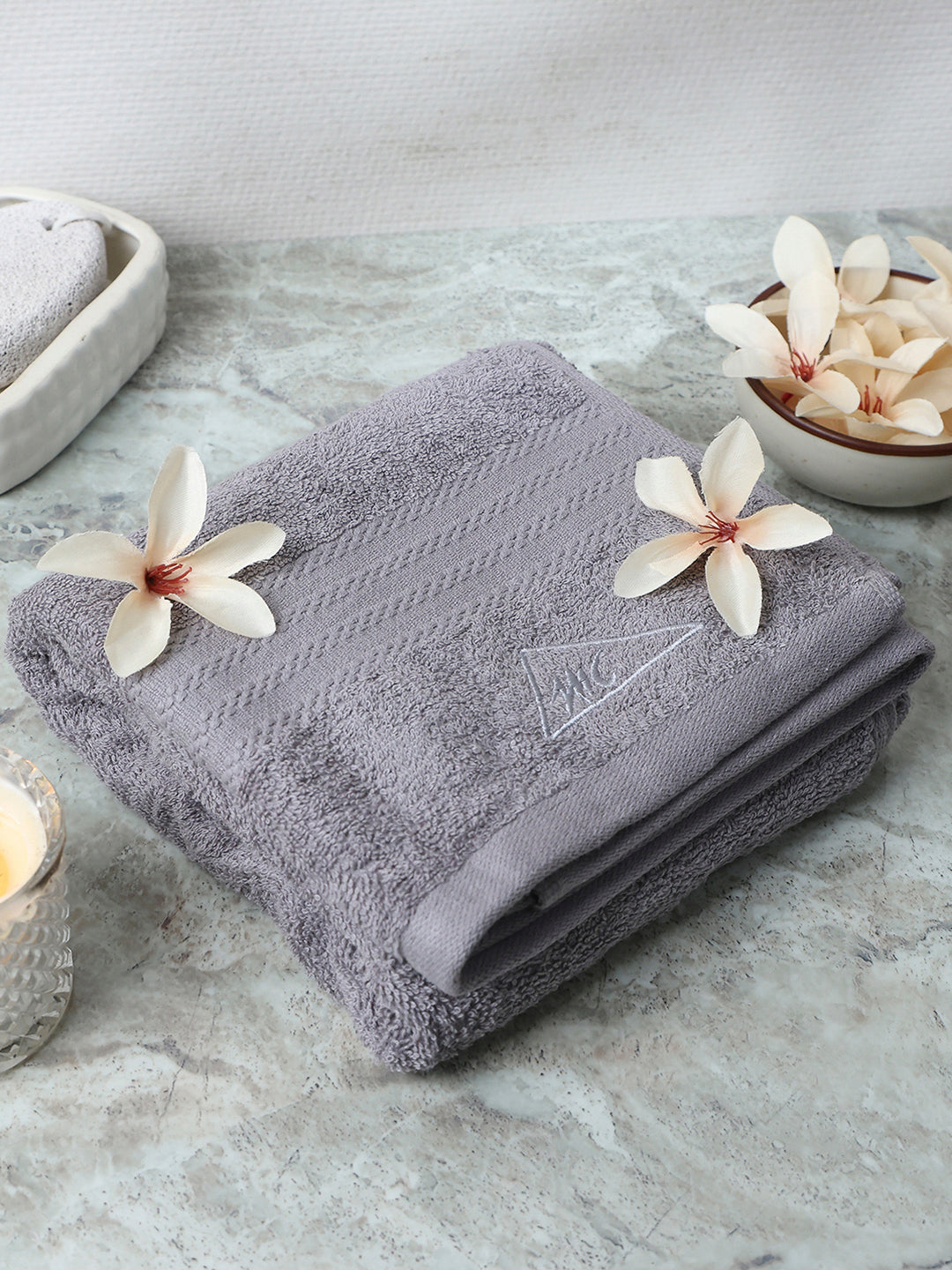 Grey Cotton Solid 400 GSM Bath Towel (Jazz)