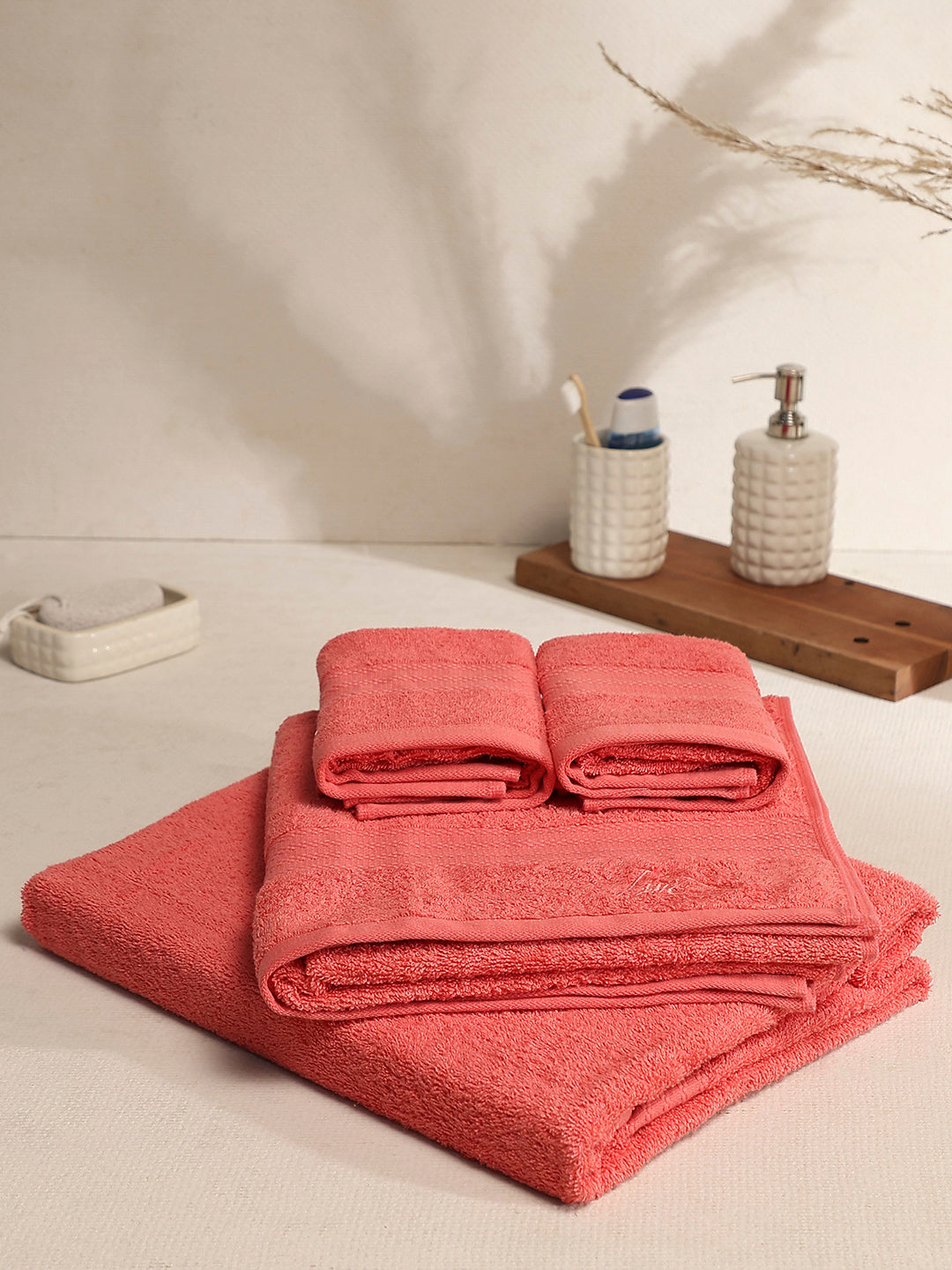 Orange Cotton Solid 380 GSM 2 Bath Towel & 2 Hand Towel