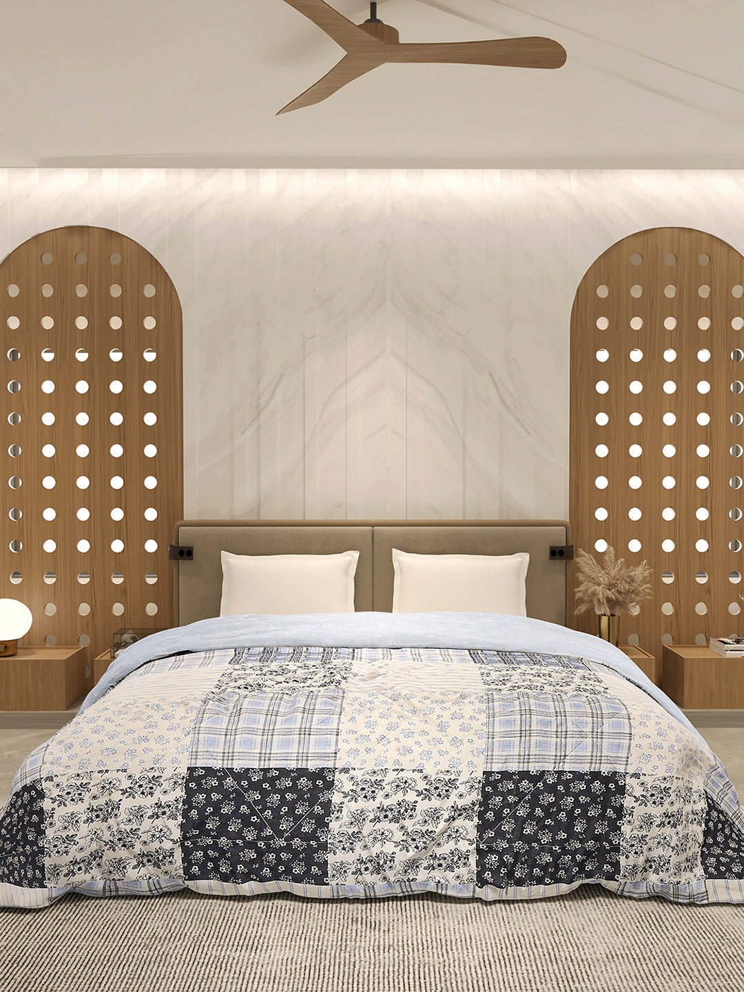 Printed Double Bed 3 Ply Comforter for AC Room - (Sanskriti)