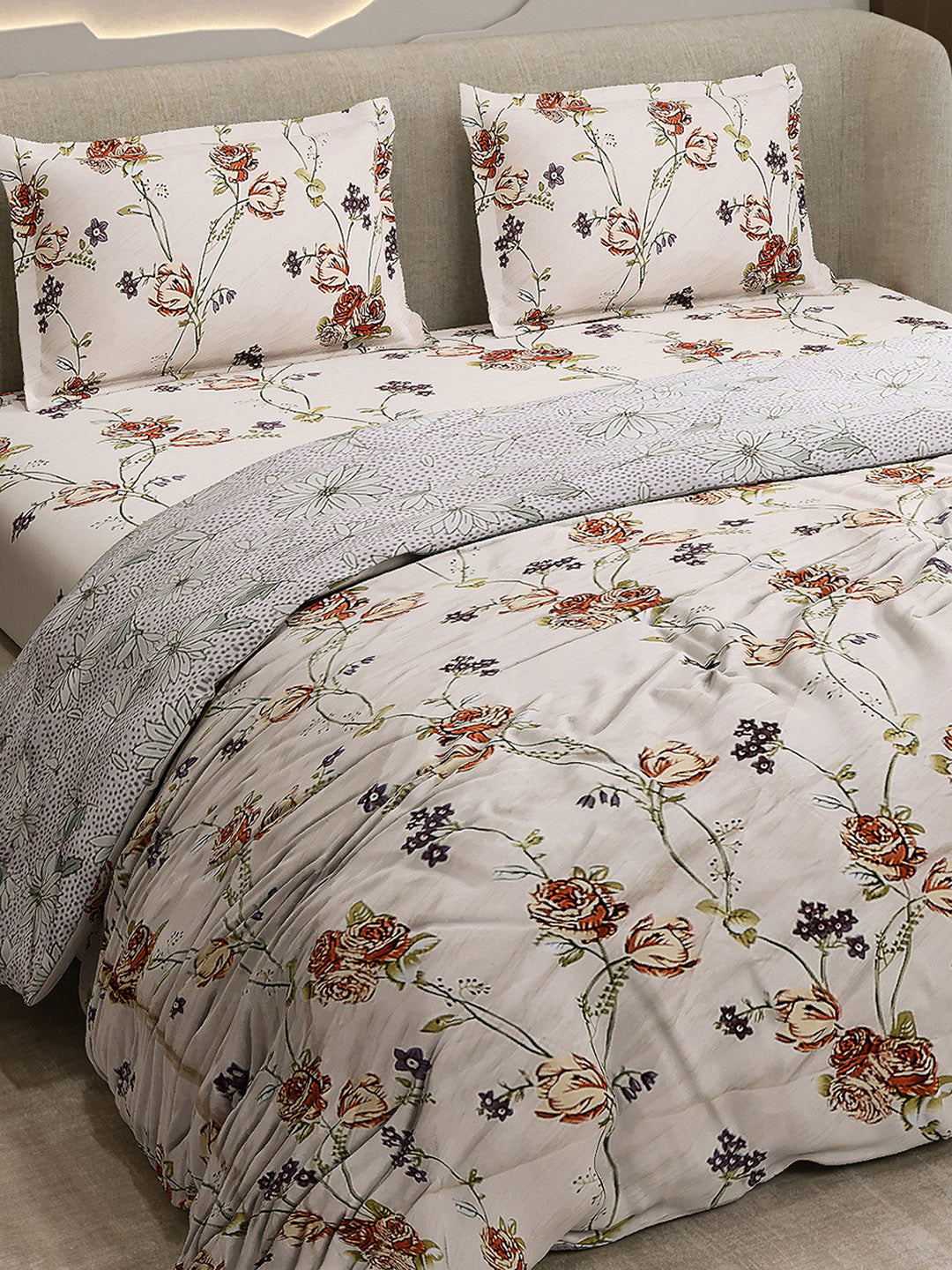 Printed Double Bed 130 GSM 4 Pc Bedding Set (1 Bedsheet, 1 AC Comforter & 2 Pillow Cover)