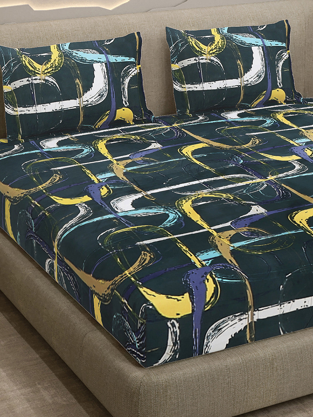 Printed Double Bed 130 GSM 4 Pc Bedding Set (1 Bedsheet, 1 AC Comforter & 2 Pillow Cover)