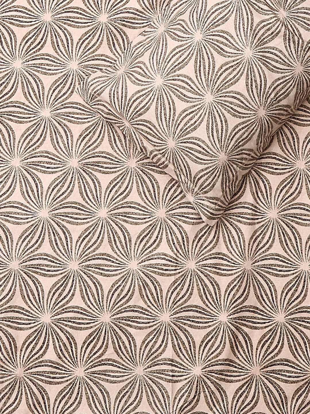 Printed Double Bed 130 GSM 4 Pc Bedding Set (1 Bedsheet, 1 AC Comforter & 2 Pillow Cover)