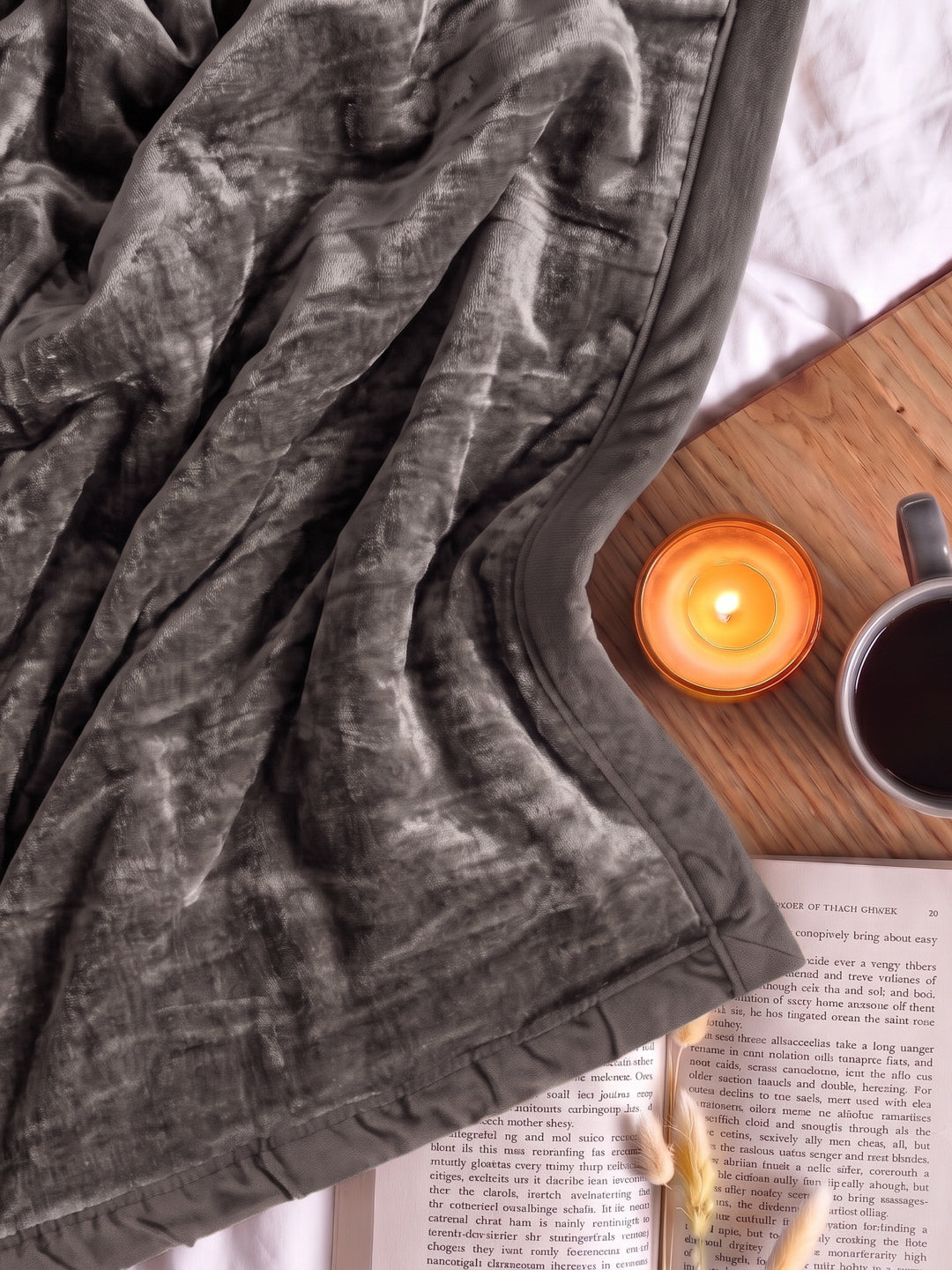 Double Bed 2 Ply 420 GSM Blanket for Winter (Comfort Layer), Weight 2.2 kg
