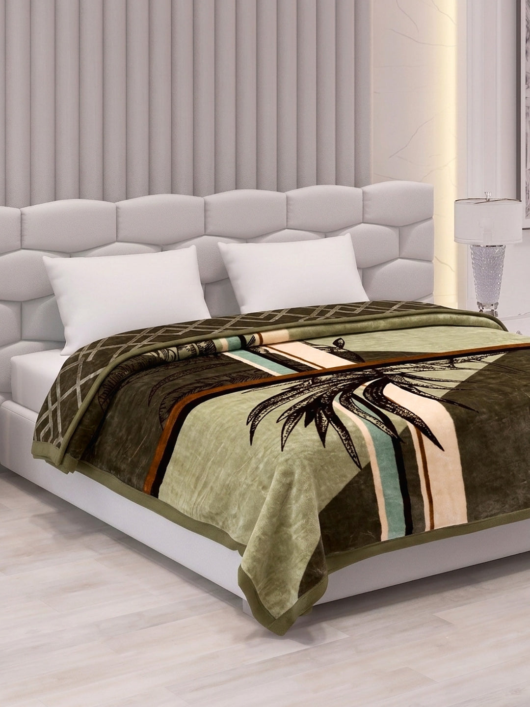 Printed Double Bed 2 Ply 850 GSM Blanket for Winter (Crystal), Weight 4.5 kg