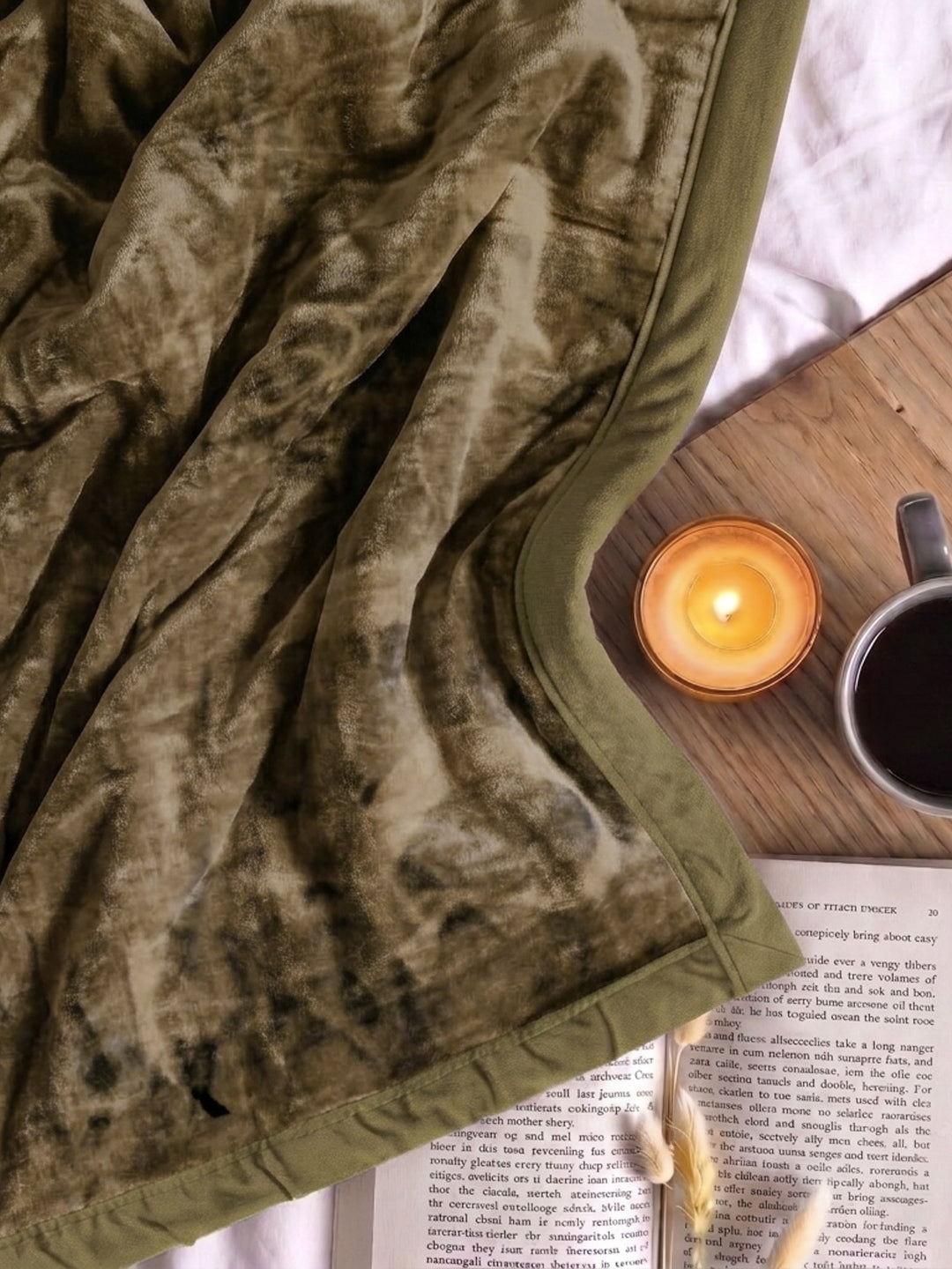 Printed Double Bed 2 Ply 850 GSM Blanket for Winter (Crystal), Weight 4.5 kg