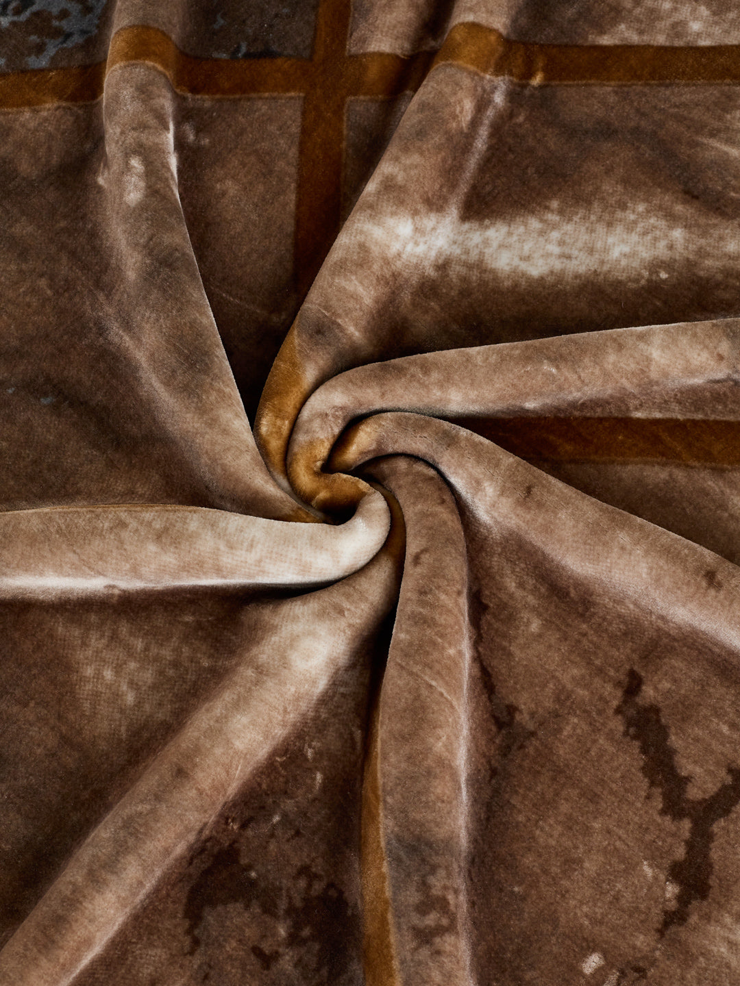Printed Double Bed 2 Ply 1150 GSM Blanket for Winter (Edenberg), Weight 6.1 kg