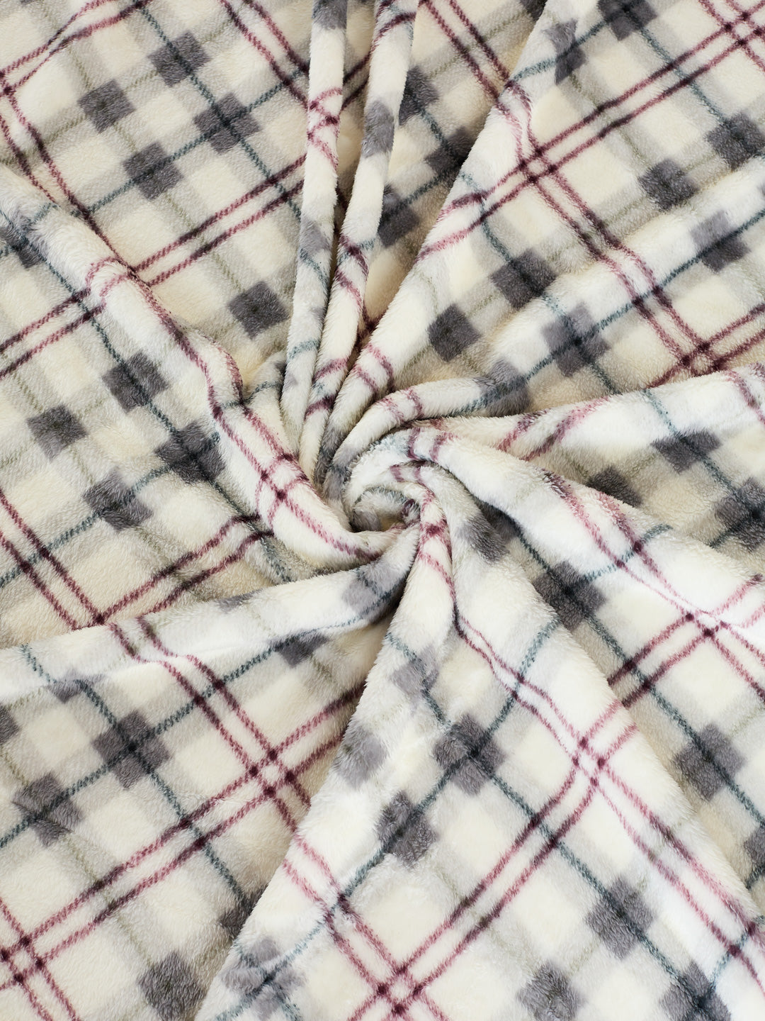 Double Bed 2 Ply 440 GSM Blanket for Winter (Robin), Weight 2.3 kg