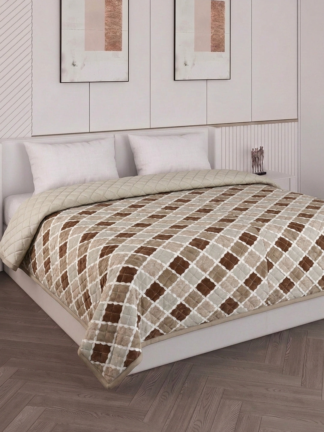 Printed Double Bed 3 Ply 470 GSM Blanket for Winter (Rosette), Weight 2.5 kg