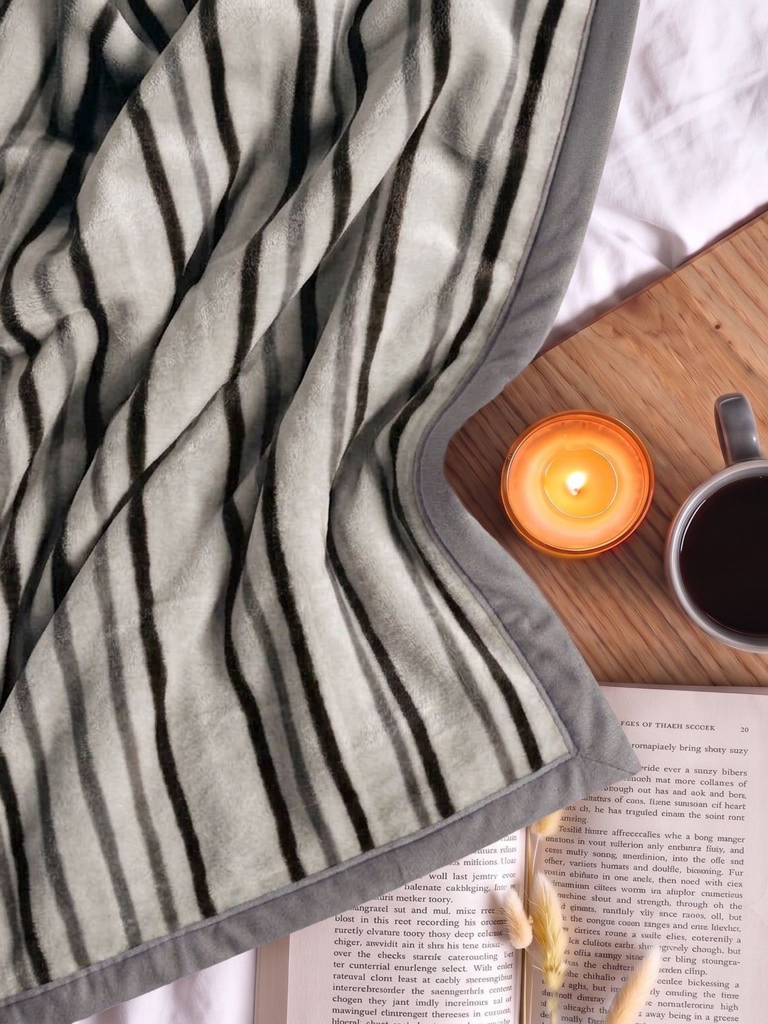 Printed Double Bed 2 Ply 950 GSM Blanket for Winter (Sensation), Weight 5 kg