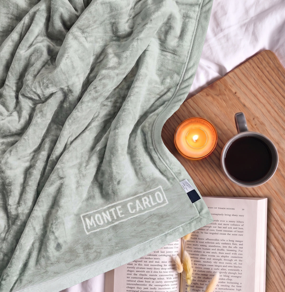 Printed Double Bed 2 Ply 840 GSM Blanket for Winter (Windsor), Weight 4.4 kg