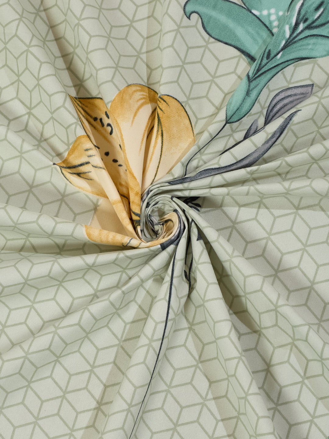 130 GSM Polyester Single Bed Bedsheet with 1 Pillow Cover Decoy Collection