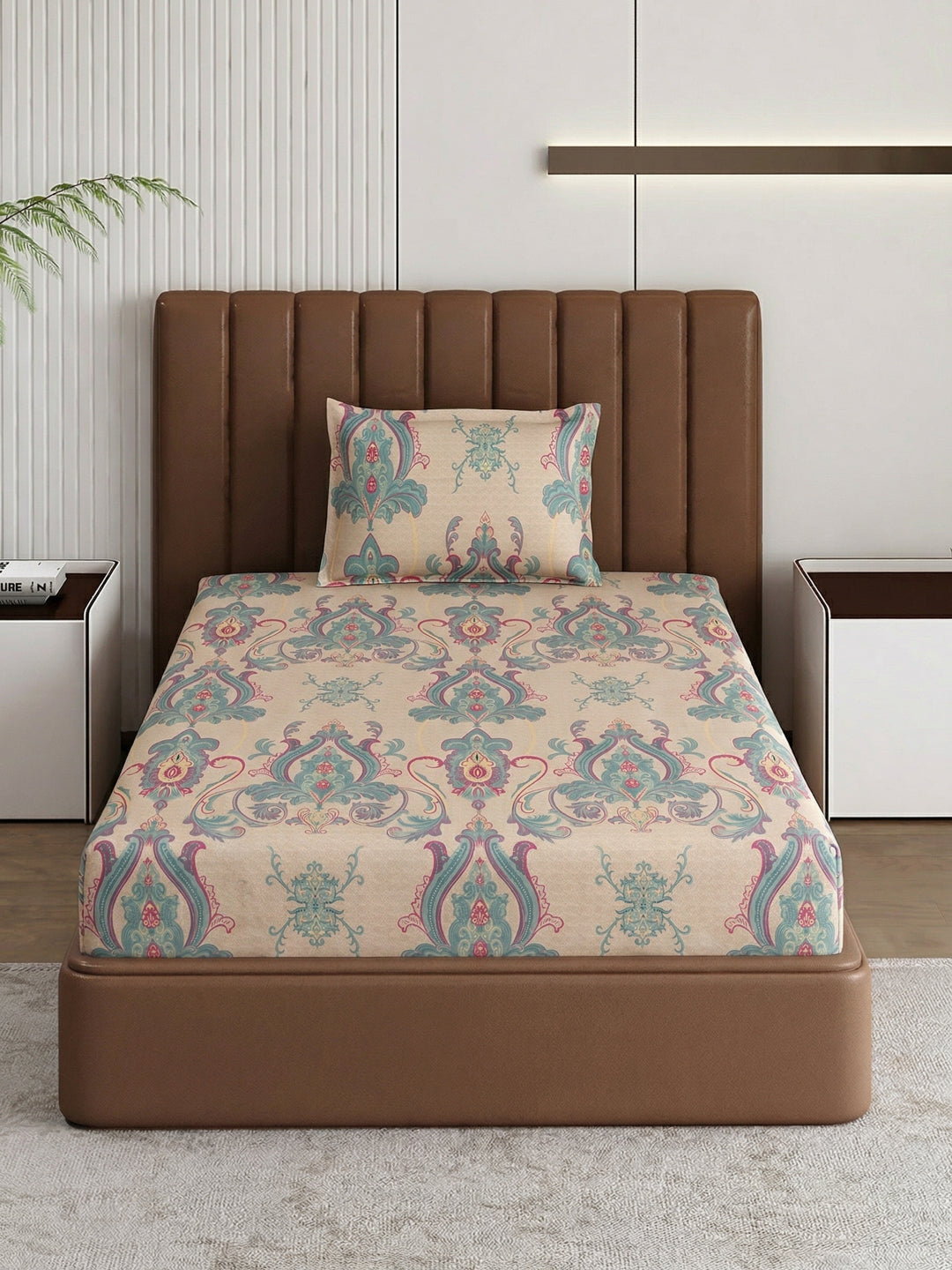 130 GSM Polyester Single Bed Bedsheet with 1 Pillow Cover Decoy Collection