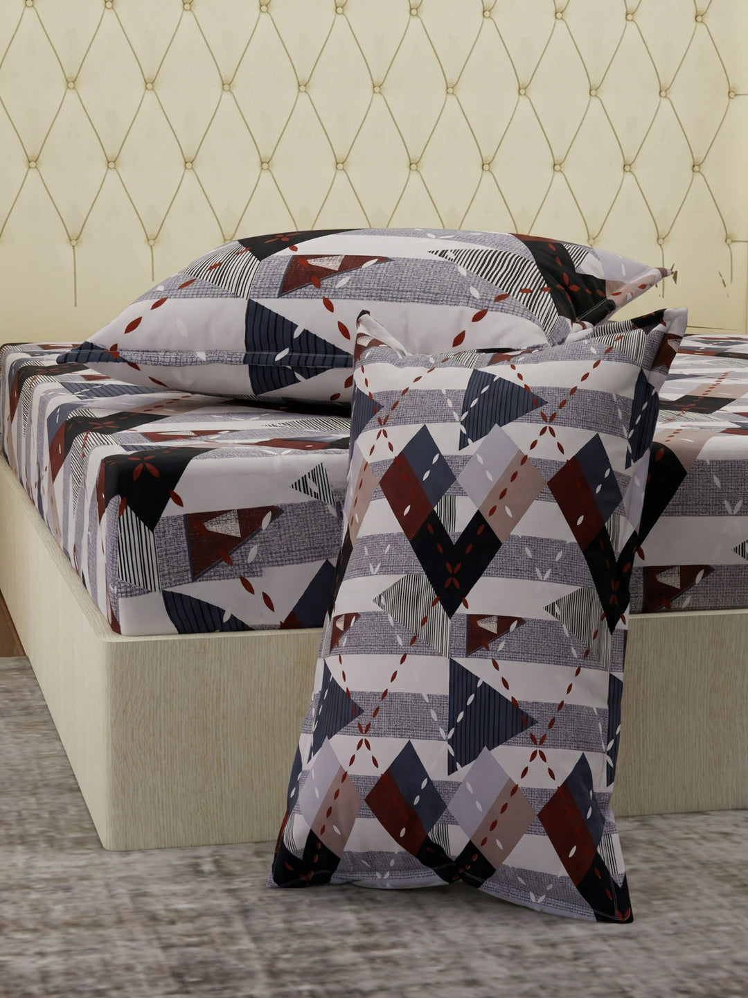 130 GSM Polyester Double Bed Bedsheet with 2 Pillow Covers Fashnik Collection
