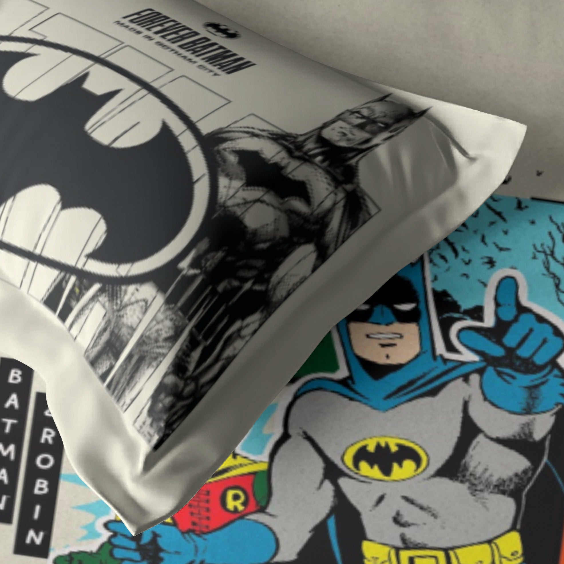 Monte Carlo Batman Printed 110 GSM Single Bedsheet with 1 Pillow Cover for Kids