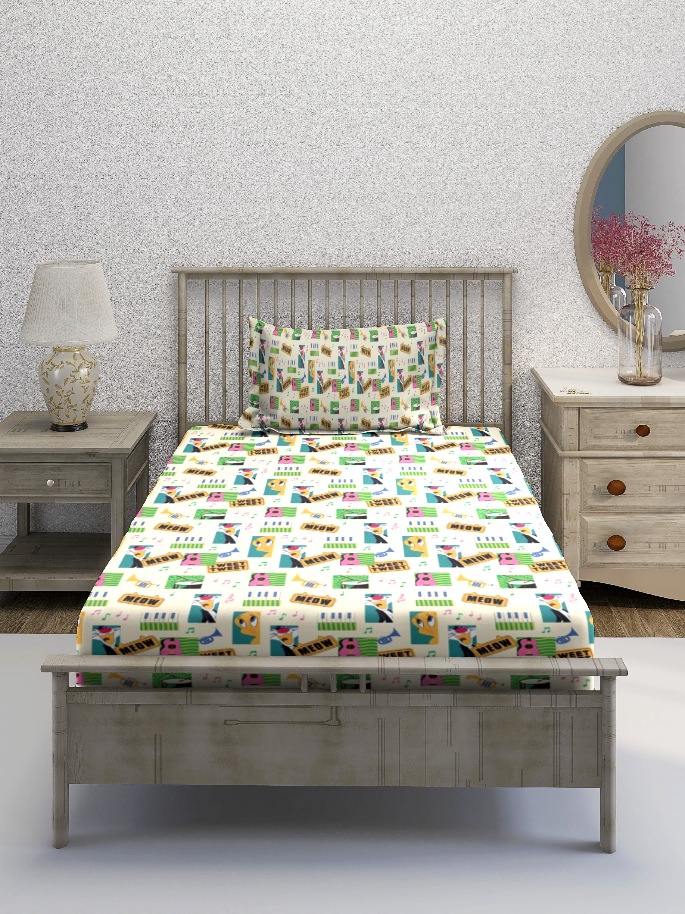 Monte Carlo Batman Printed 110 GSM Single Bedsheet with 1 Pillow Cover for Kids
