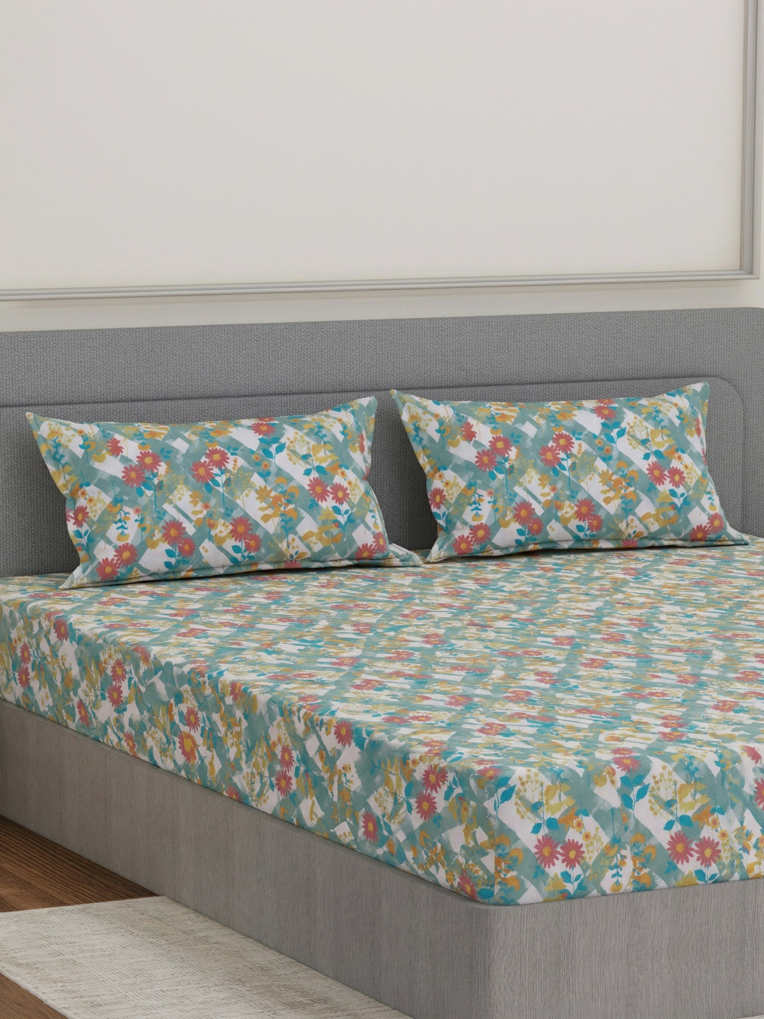 144 TC Pure Cotton Double Bed Bedsheet with 2 Pillow Covers Prestige Collection