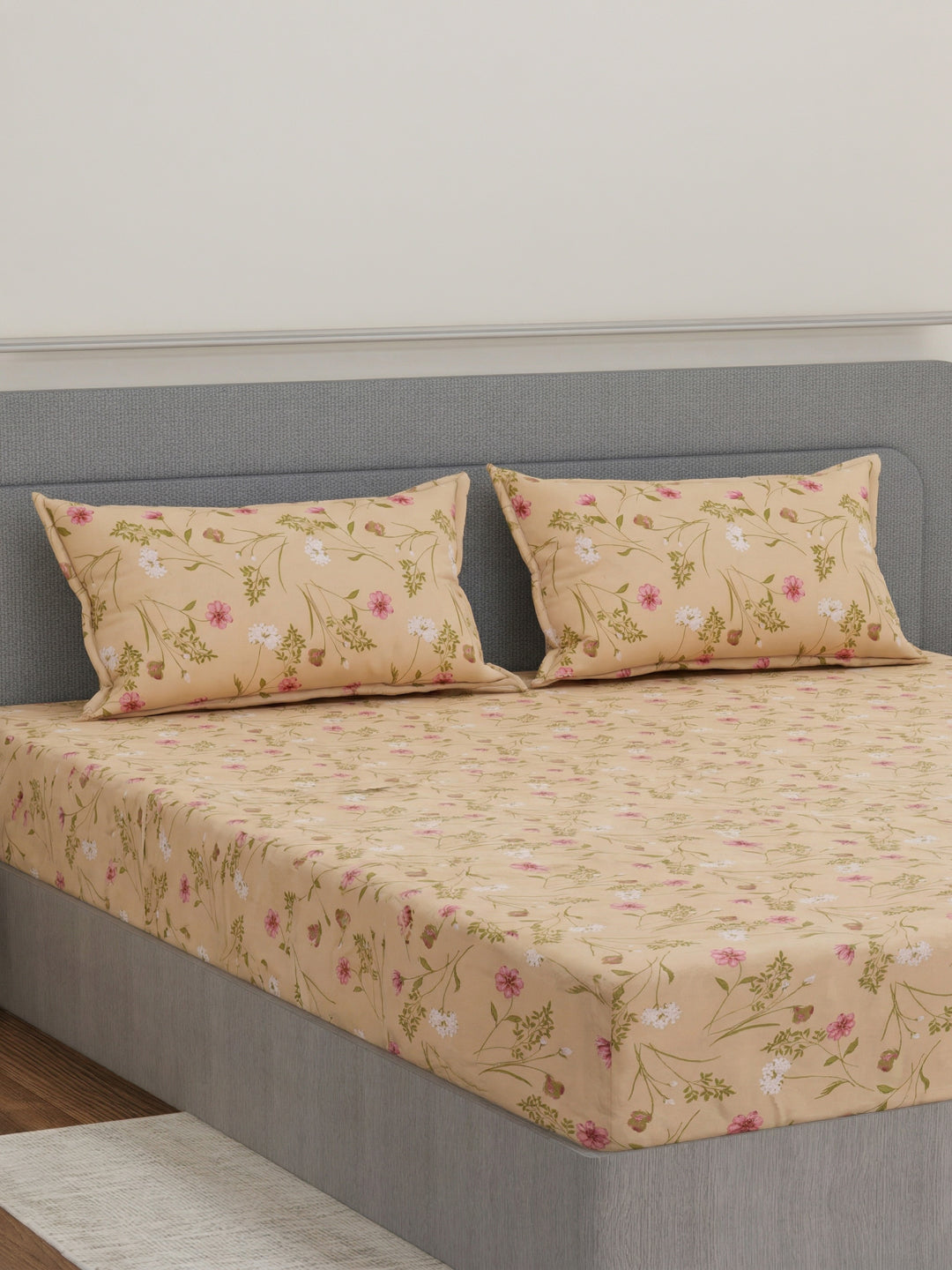 135 GSM Polyester King Size Bedsheet with 2 Pillow Covers Royal King Collection