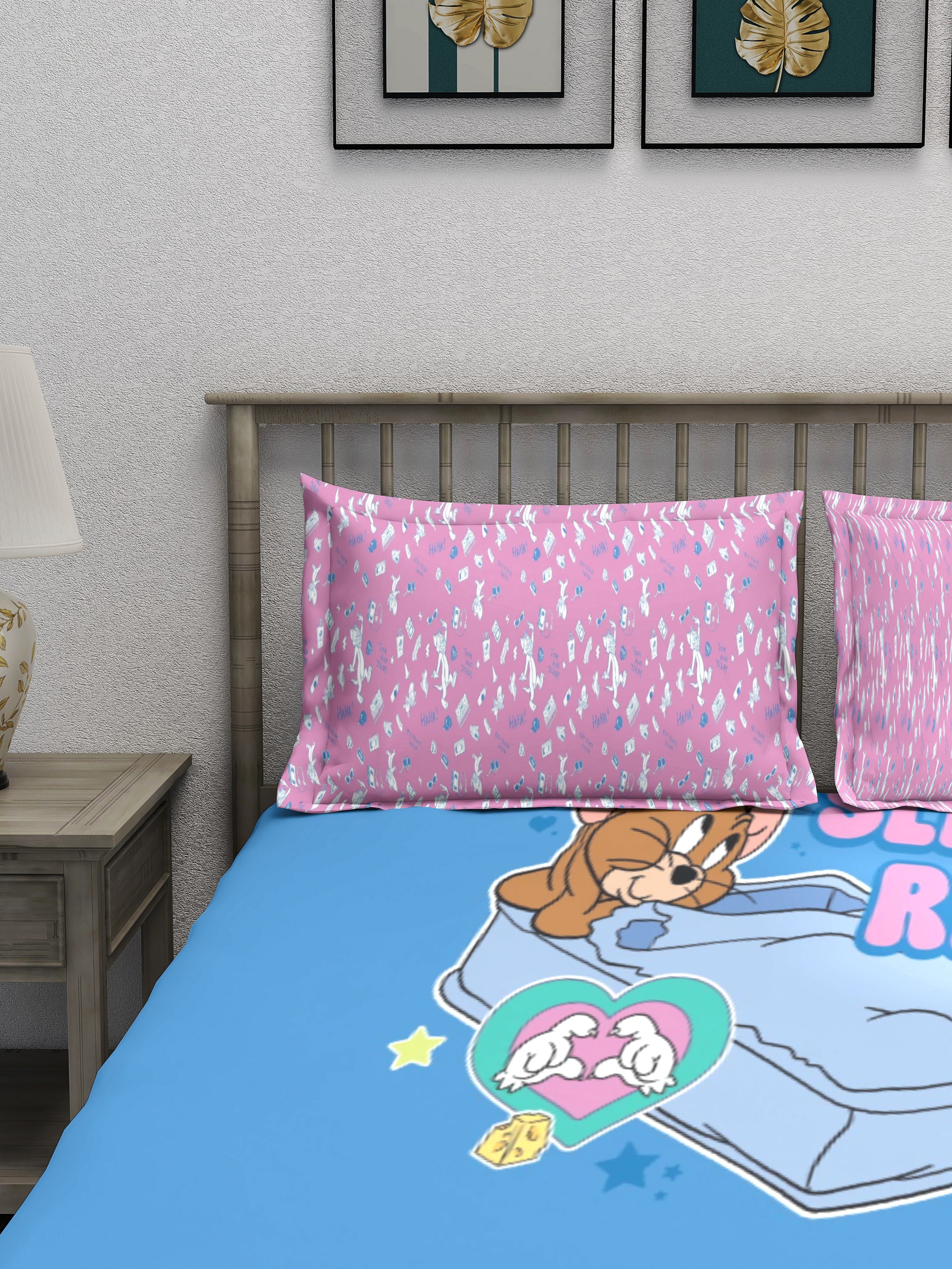 Monte Carlo TOONX Cartoon Printed 110 GSM King Size Bedsheet with 2 Pillow Covers
