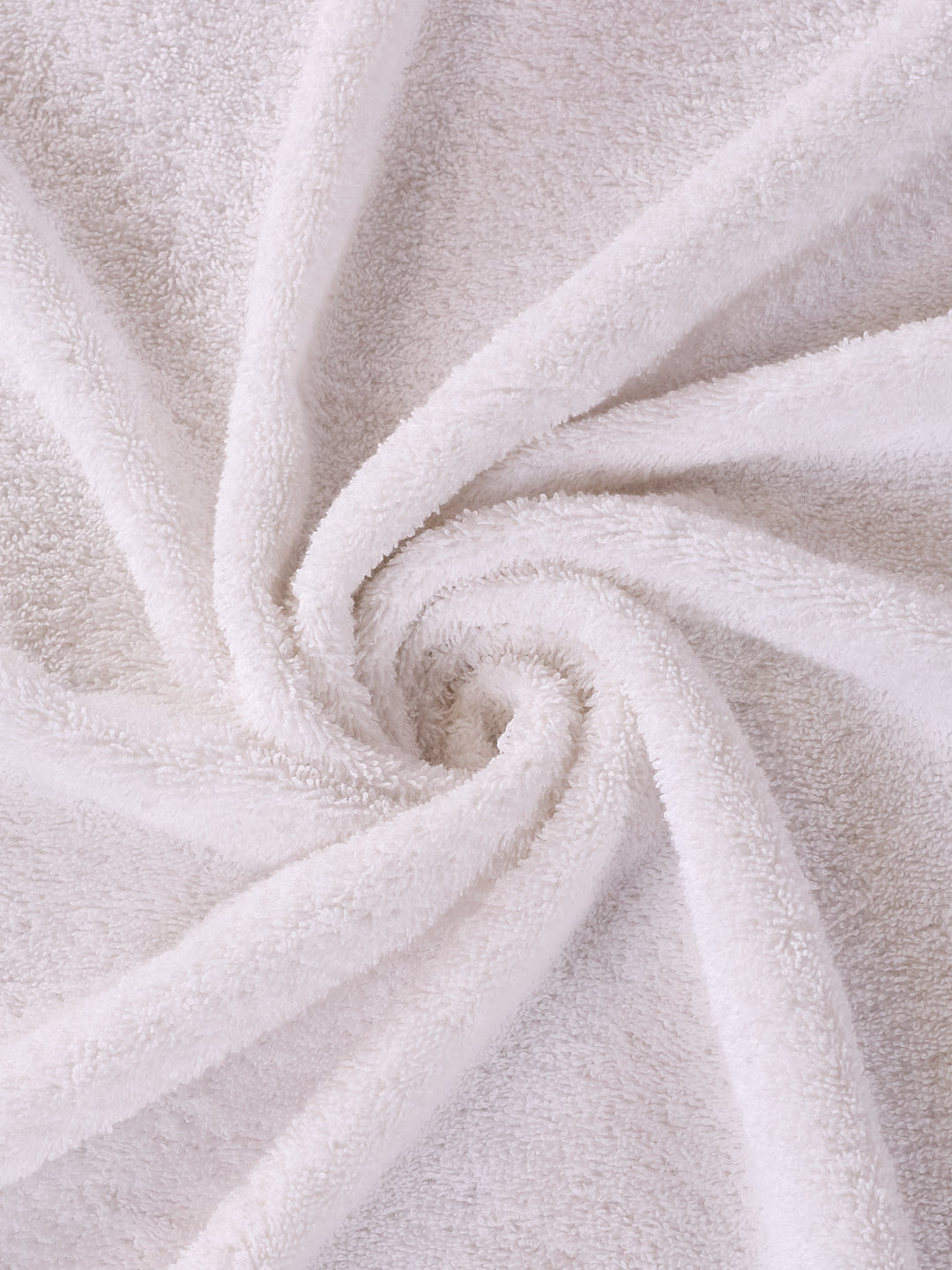 Premium White 100% Cotton Solid 525 GSM Bath Towel Amber 1 Pc Pvc Pack