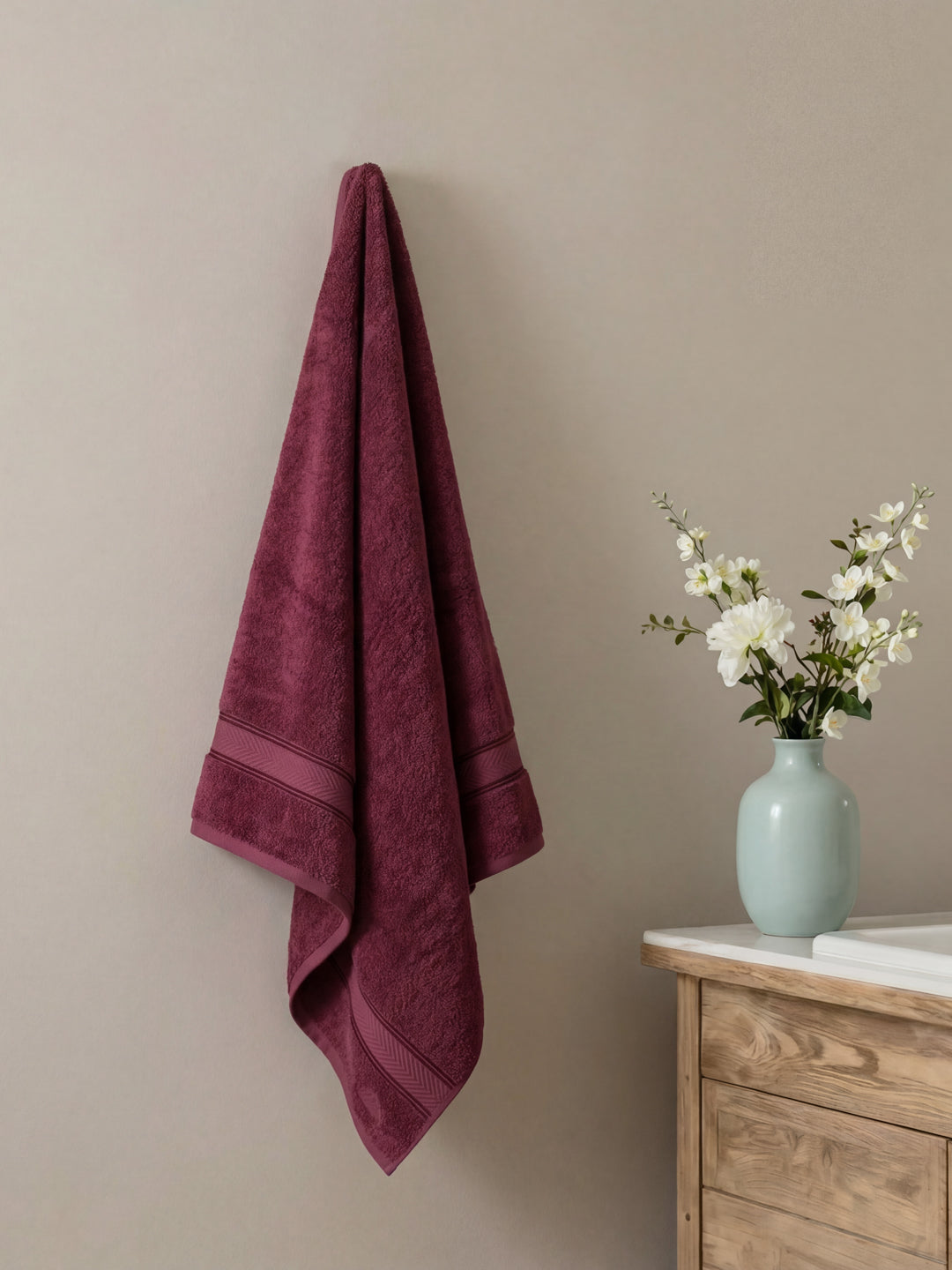 Premium Maroon 100% Cotton Solid 525 GSM Bath Towel Amber 1 Pc Pvc Pack