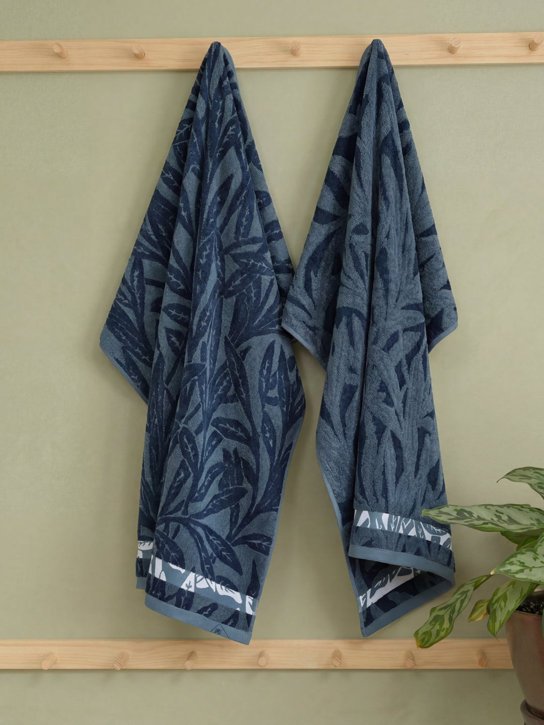Luxury Navy Blue Bamboo Cotton Self Design 630 GSM Bath Towel Eco Bamboo Bliss 1 Pc Pvc