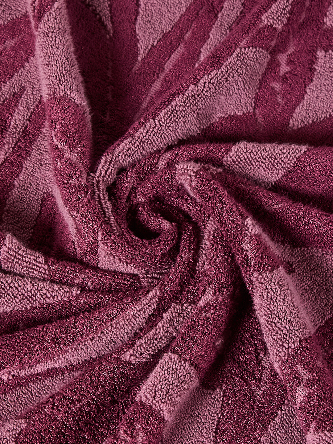 Luxury Burgundy Bamboo Cotton Self Design 630 GSM Bath Towel Eco Bamboo Bliss 1 Pc Pvc