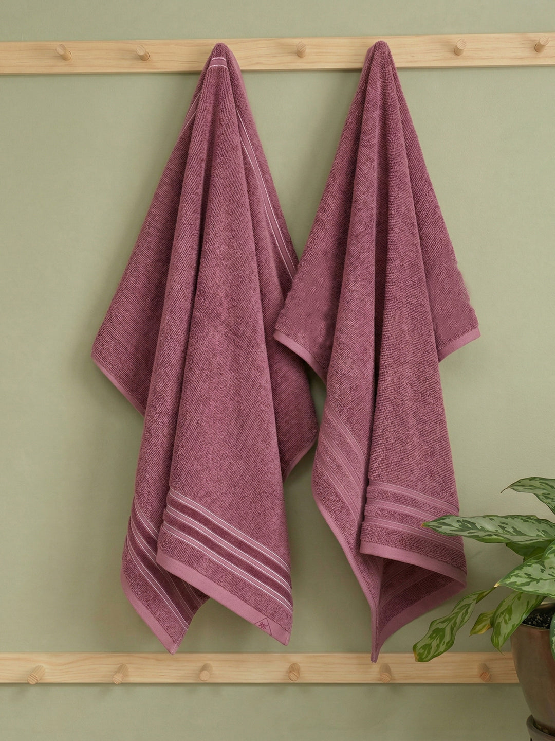 Luxury Burgundy Bamboo Cotton Self Design 630 GSM Bath Towel Eco Bamboo Bliss 1 Pc Box Pack
