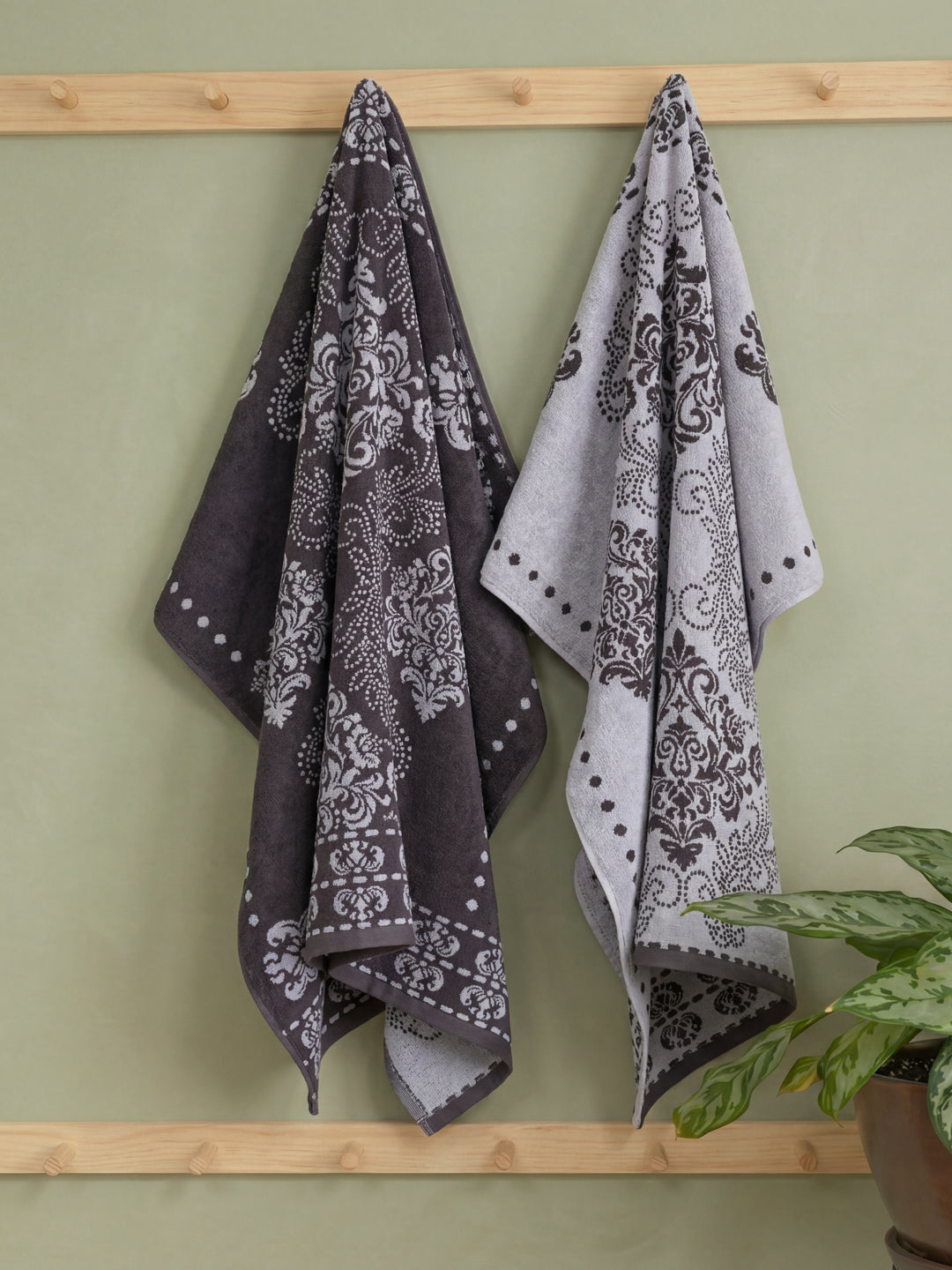 Premium Grey 100% Cotton Self Design 525 GSM Bath Towel Santorini 1 Pc Pvc Pack