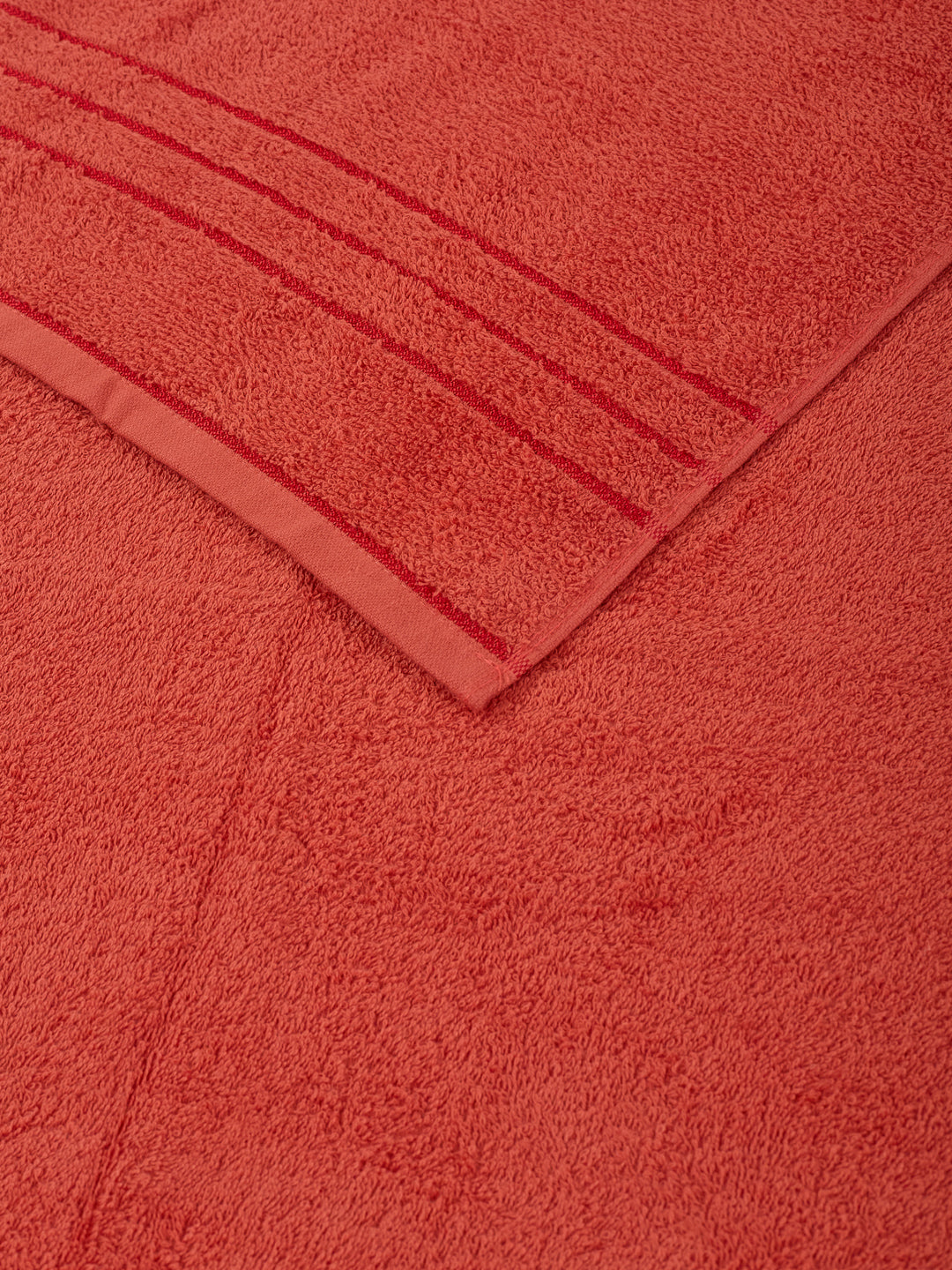 Essential Red 100% Cotton Solid 340 GSM Bath Towel Soho Small 1 Pc Pvc Pack