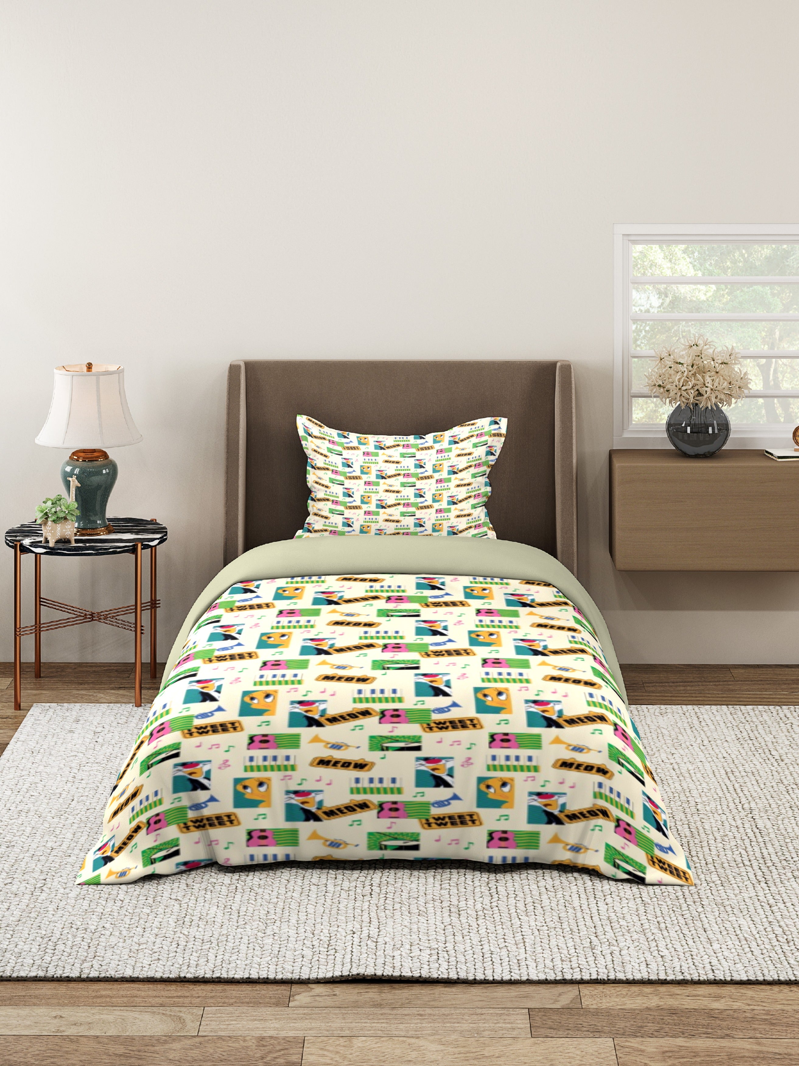 Monte Carlo Kids Plush Batman Printed 3 Pc Bedding Set for Single Bed, 110 GSM
