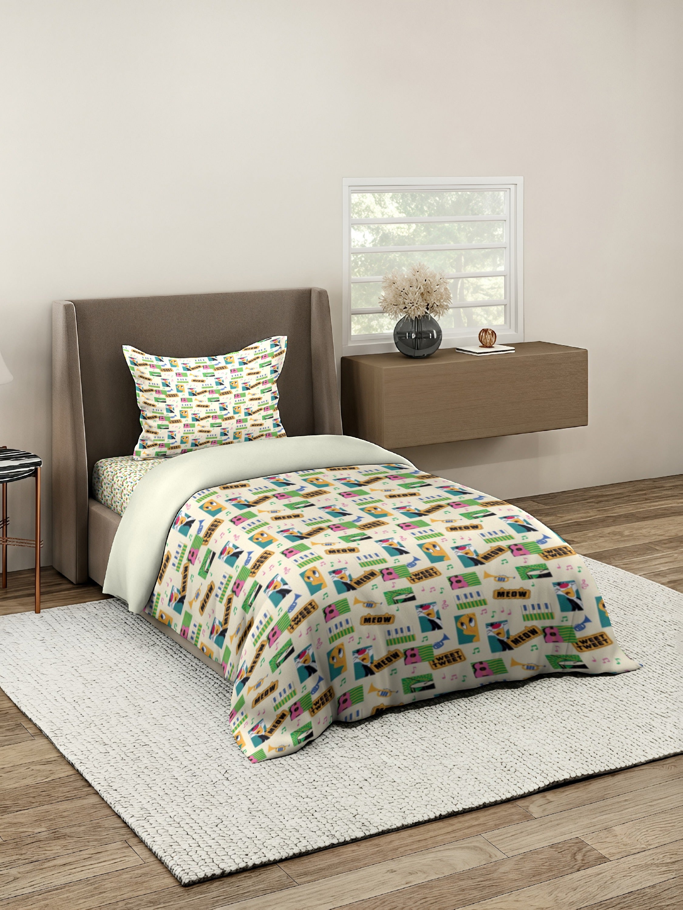 Monte Carlo Kids Plush Batman Printed 3 Pc Bedding Set for Single Bed, 110 GSM