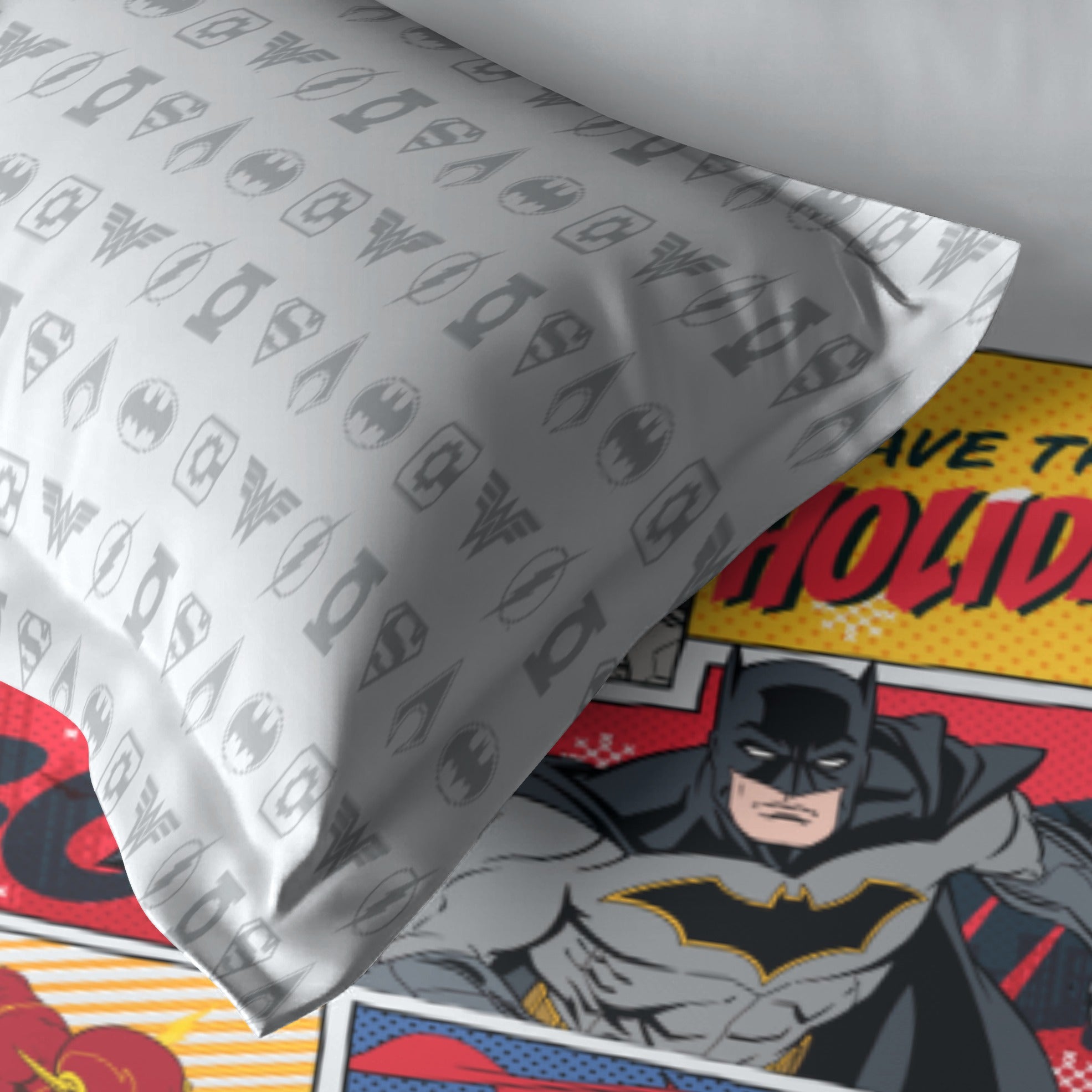 Monte Carlo Kids Plush Batman Printed 3 Pc Bedding Set for Single Bed, 110 GSM