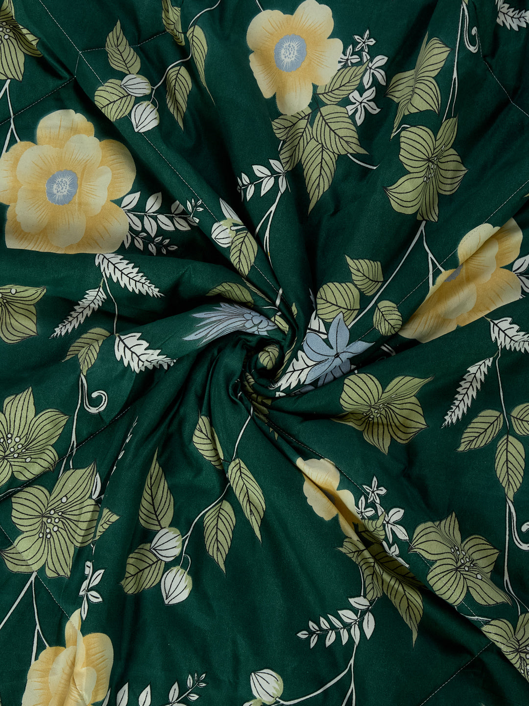 Floral Print Double Bed 3 Ply 105 GSM Comforter Timeless Collection Weight 1.6 kg
