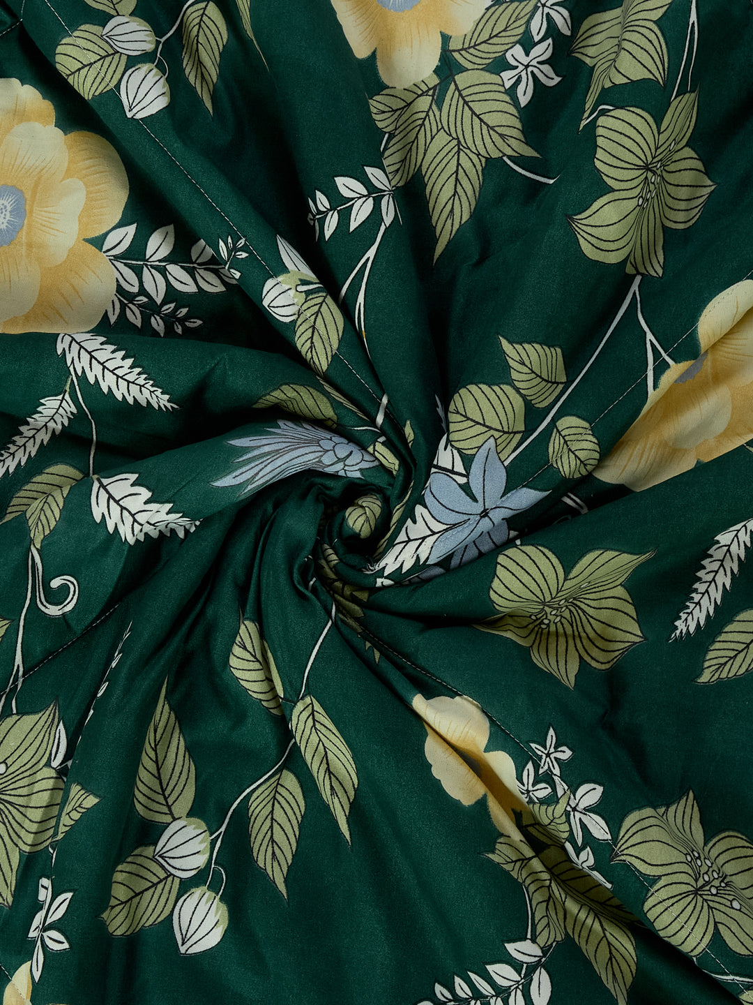 Floral Print Single Bed 3 Ply 105 GSM Comforter Timeless Collection Weight 950 g