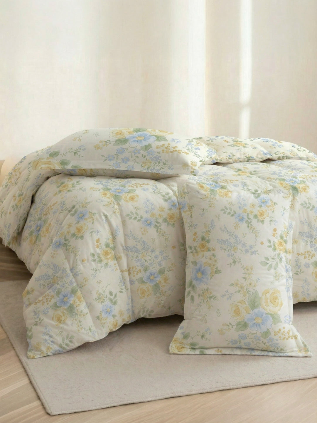 Premium Floral Print Double Bed 3 Ply 100 GSM Comforter Classique Warm Hug Collection Weight 2.5 kg
