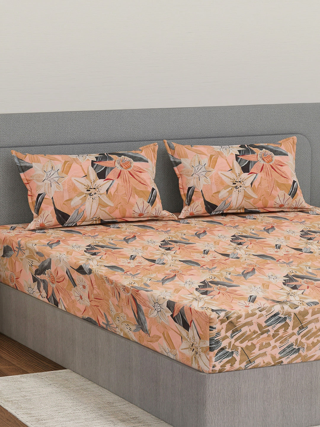 144 TC Pure Cotton King Size Bedsheet with 2 Pillow Covers Prestige Collection